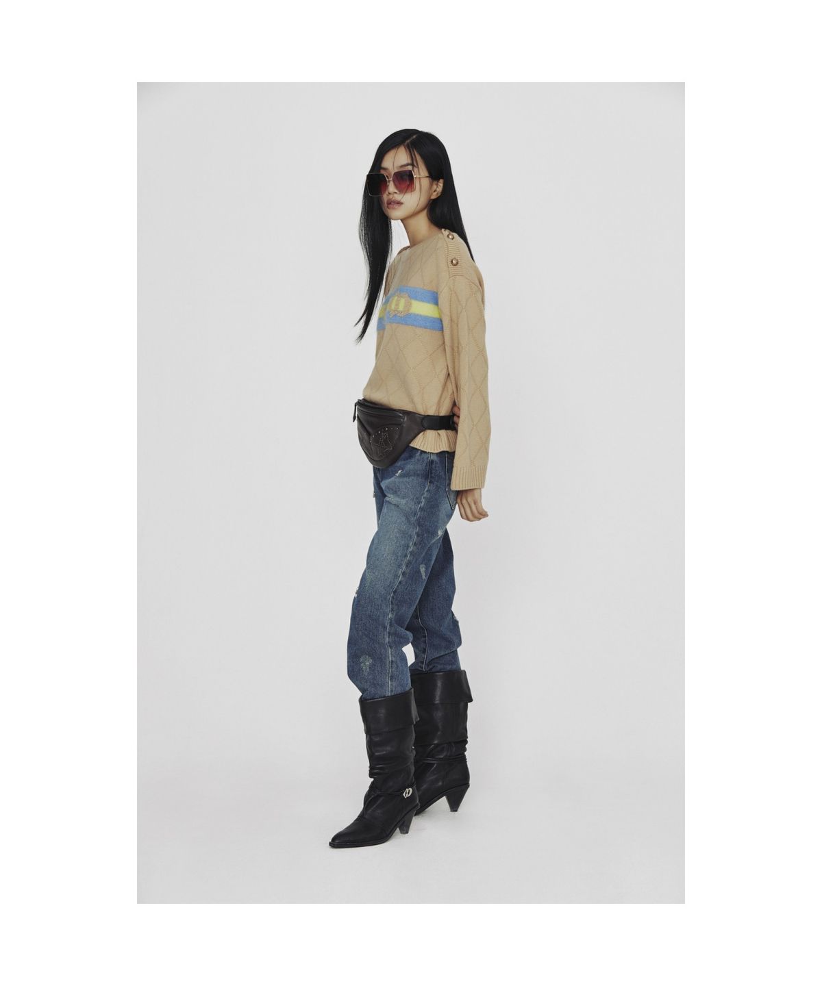 럭키슈에뜨(LUCKY CHOUETTE) [Holiday Edition] Front Accentuated Knit Pullover (camel) LFWAS25030CMX