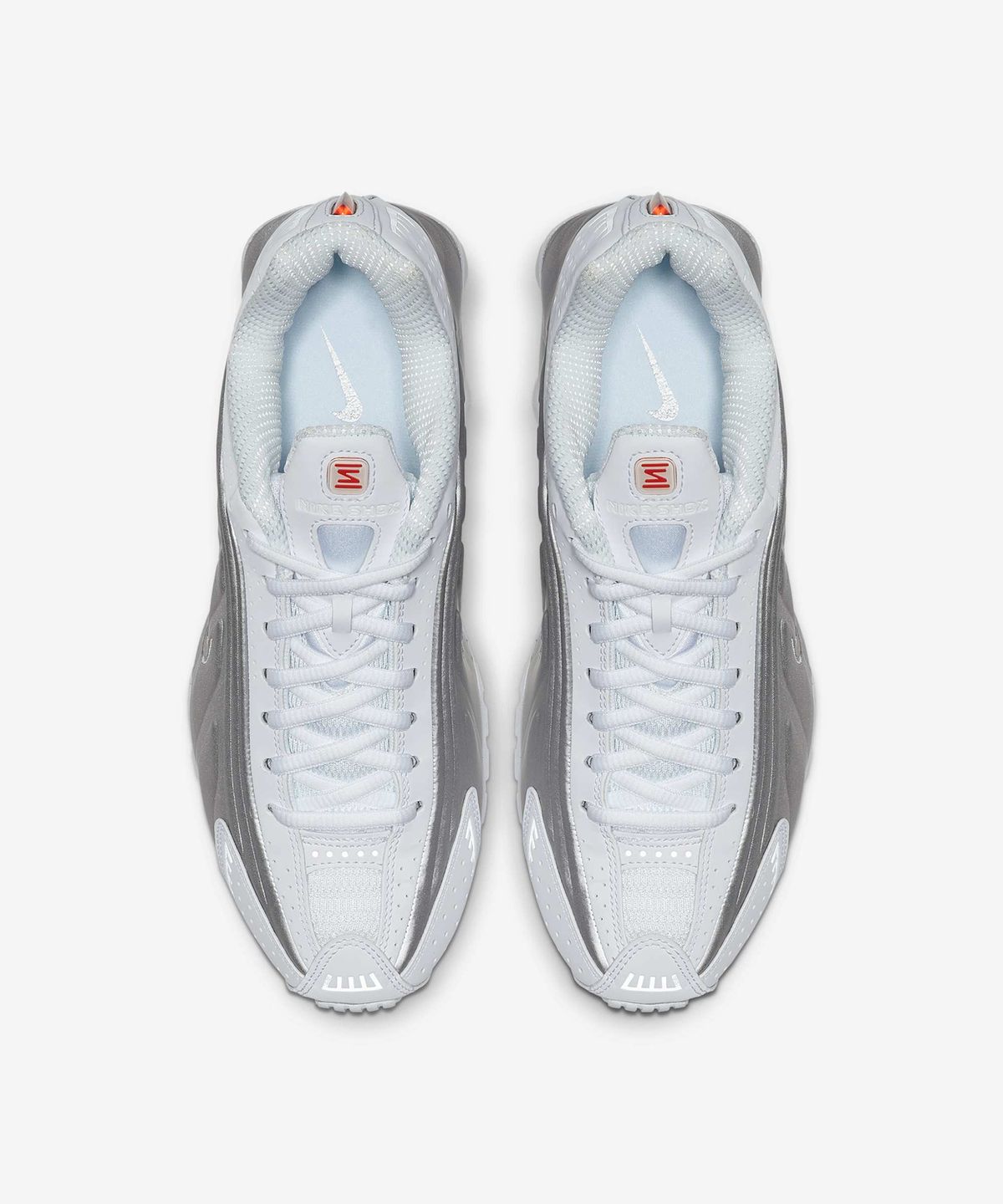 나이키(NIKE) 샥스 R4 W - 화이트:메탈릭 실버:맥스 오렌지:화이트 / AR3565-101