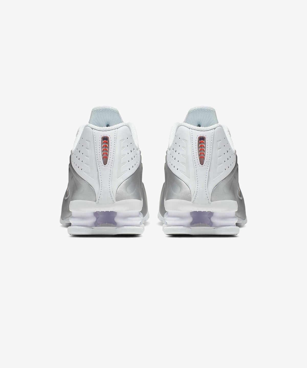 나이키(NIKE) 샥스 R4 W - 화이트:메탈릭 실버:맥스 오렌지:화이트 / AR3565-101