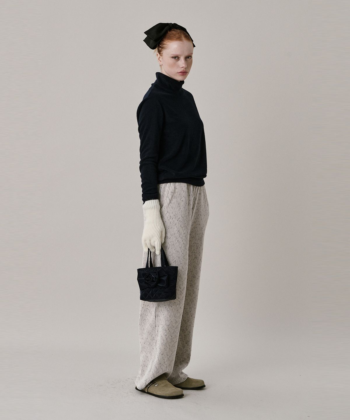 준준스페이스(JUNEJUNE SPACE) 24 Two Tone Velour Pants_Ivory (24 투 톤 벨루어 팬츠_아이보리)