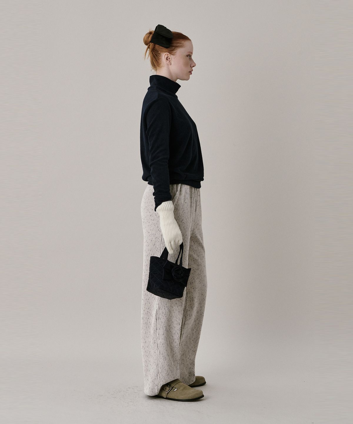 준준스페이스(JUNEJUNE SPACE) 24 Two Tone Velour Pants_Ivory (24 투 톤 벨루어 팬츠_아이보리)