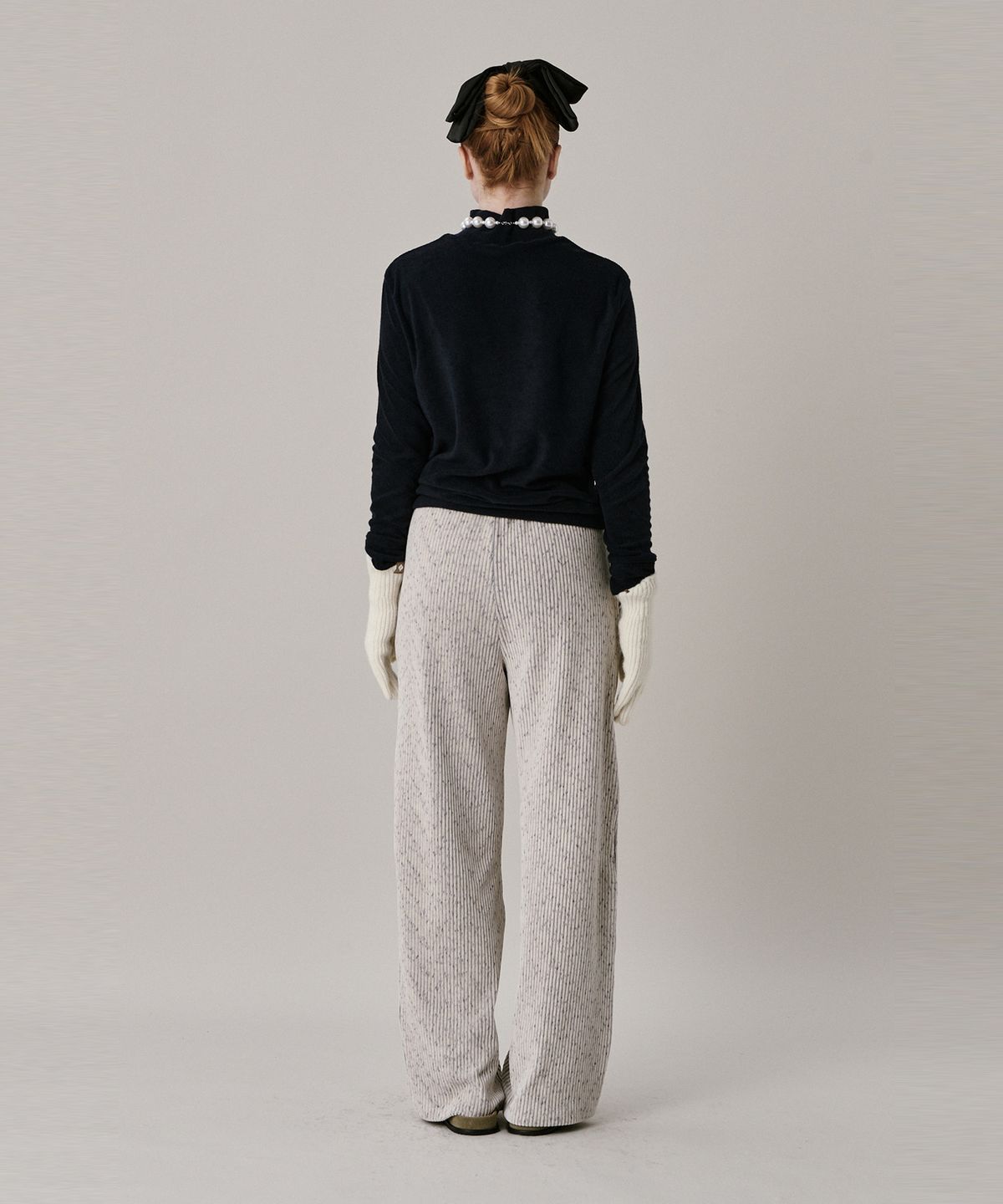 준준스페이스(JUNEJUNE SPACE) 24 Two Tone Velour Pants_Ivory (24 투 톤 벨루어 팬츠_아이보리)