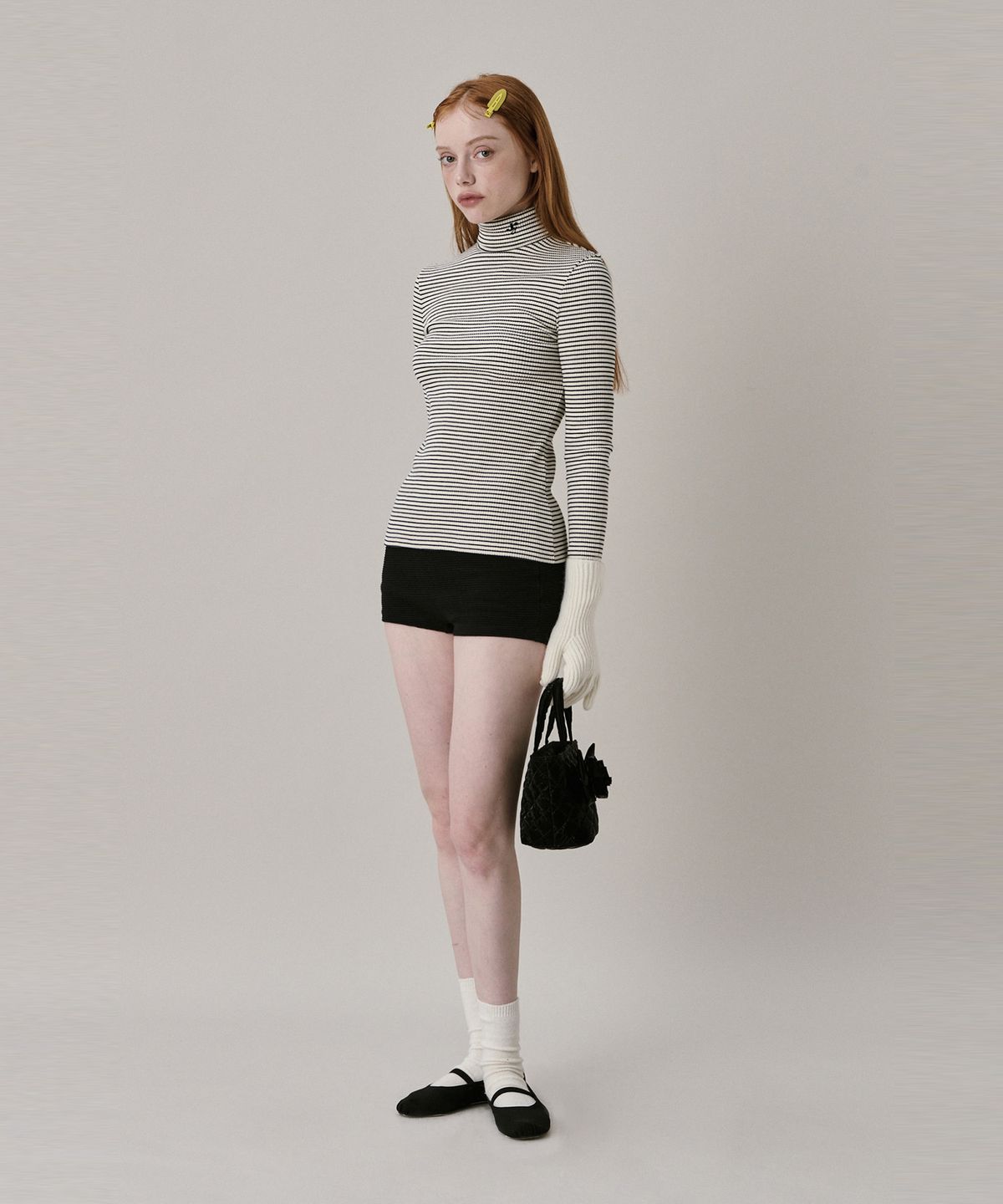 준준스페이스(JUNEJUNE SPACE) New Logo Stripe Turtleneck T-shirt_Ivory (뉴 로고 스트라이프 터틀넥 티셔츠_아이보리)