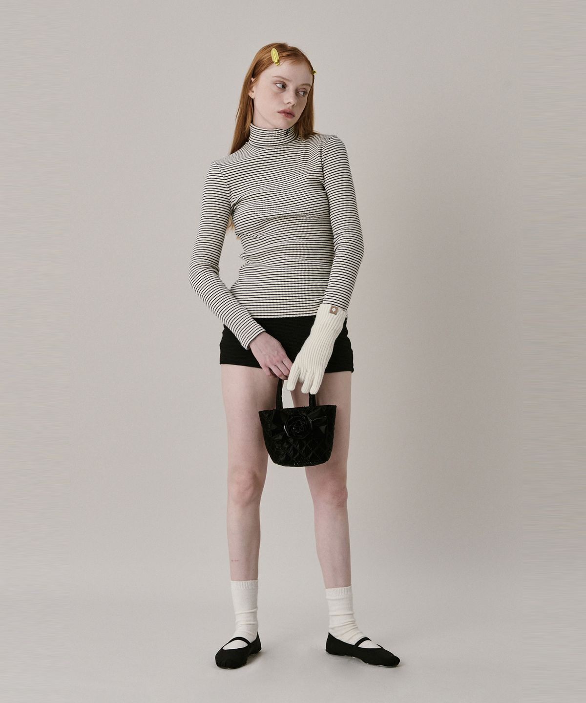 준준스페이스(JUNEJUNE SPACE) New Logo Stripe Turtleneck T-shirt_Ivory (뉴 로고 스트라이프 터틀넥 티셔츠_아이보리)