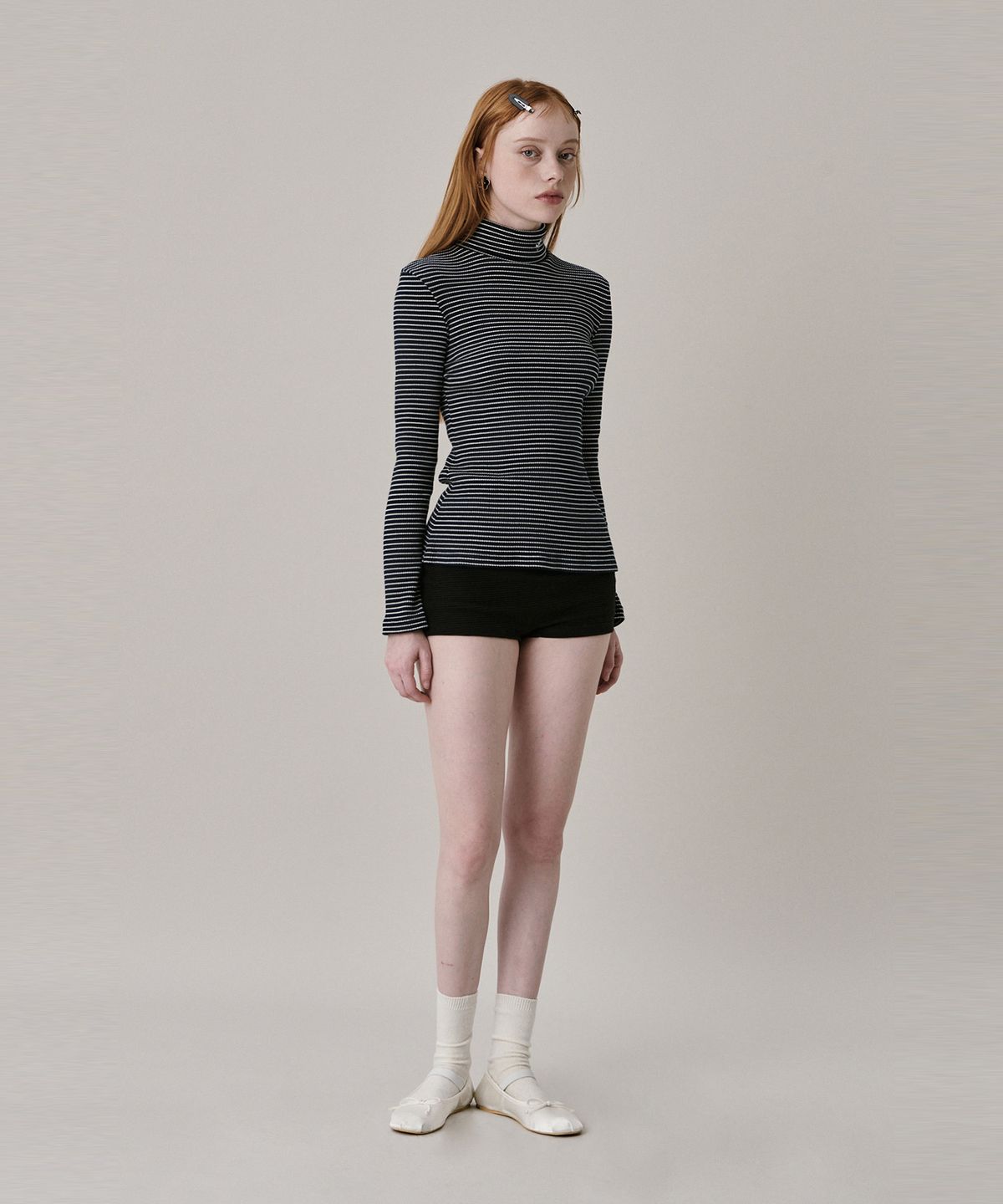 준준스페이스(JUNEJUNE SPACE) New Logo Stripe Turtleneck T-shirt_Navy (뉴 로고 스트라이프 터틀넥 티셔츠_네이비)