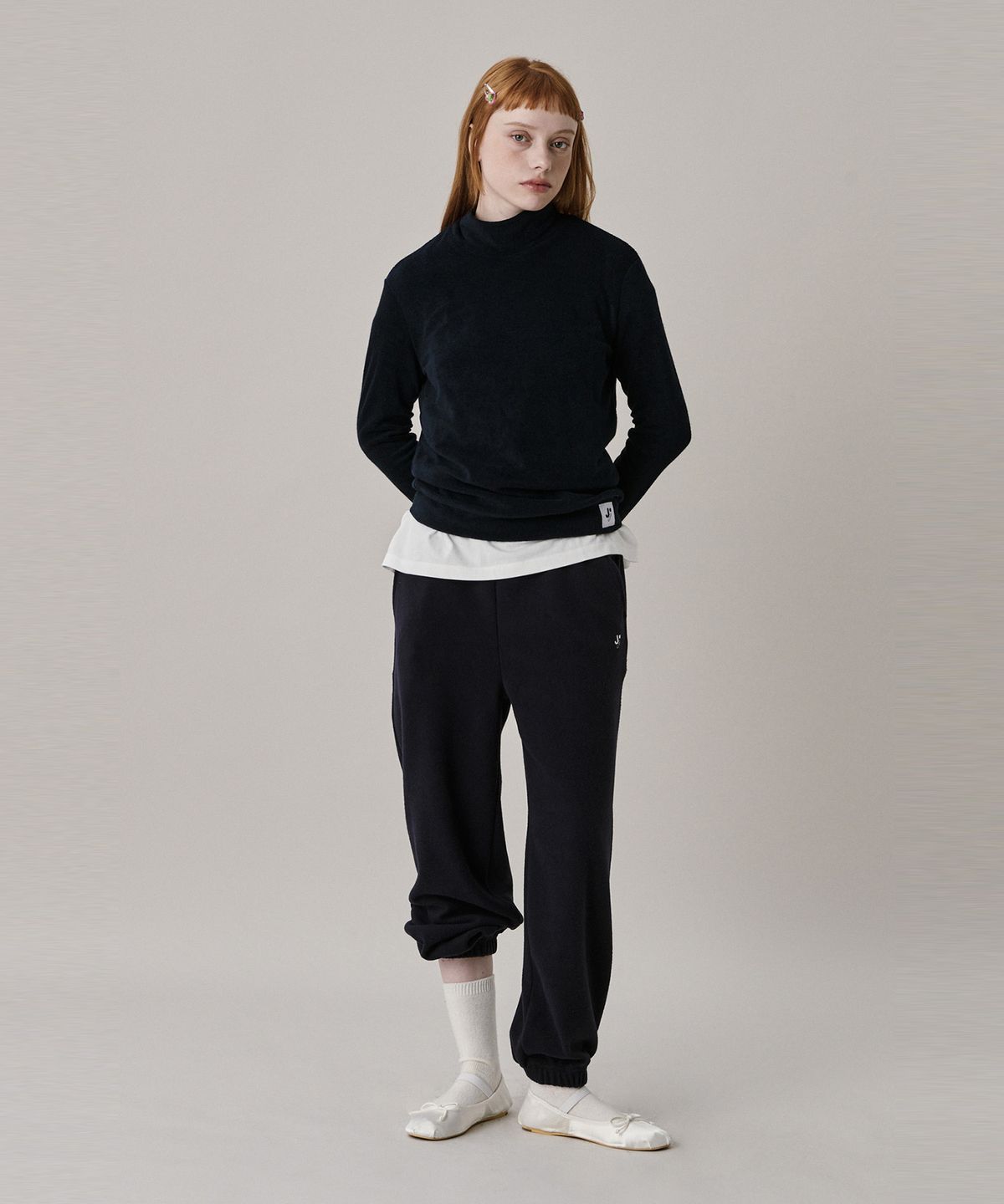준준스페이스(JUNEJUNE SPACE) New Logo Basic Turtleneck T-shirt_Navy (뉴 로고 베이직 터틀넥 티셔츠_네이비)