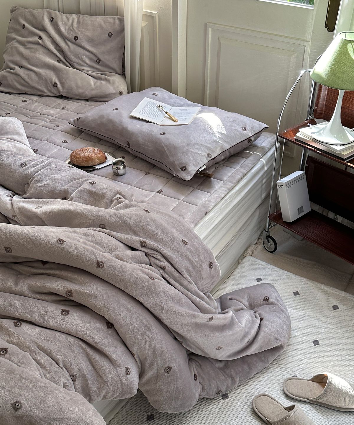 메종드룸룸(MAISON DE ROOMROOM) 베어월드 극세사 차렵이불세트(SS/Q) 3colors