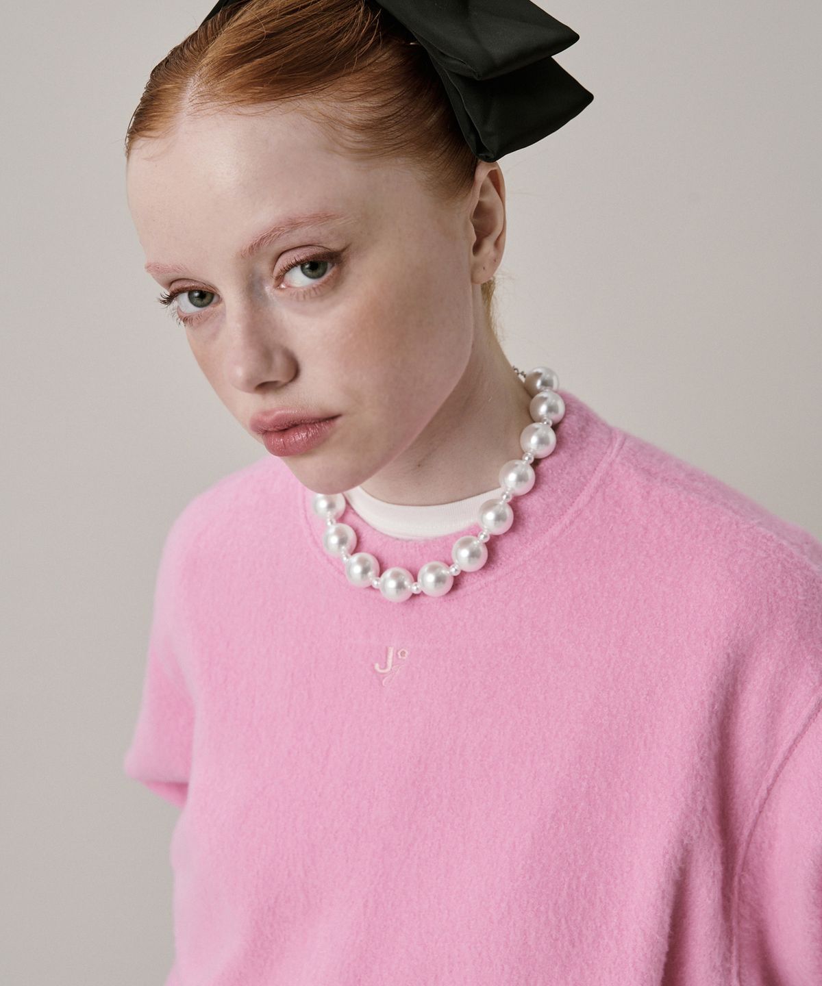 준준스페이스(JUNEJUNE SPACE) New Logo Fleece Sweatshirt_Pink (뉴 로고 플리스 스웻셔츠_핑크)