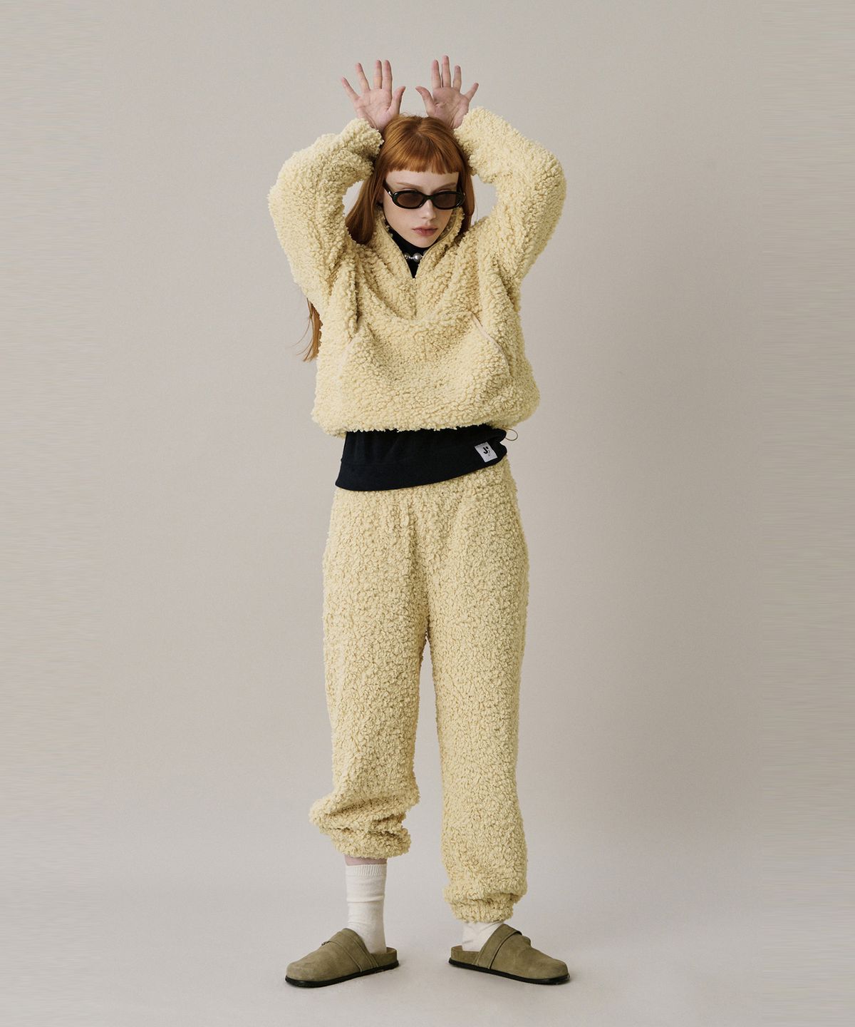 준준스페이스(JUNEJUNE SPACE) 24 Shearing Half Zip-up_Yellow (24 시어링 하프 집업_옐로우)