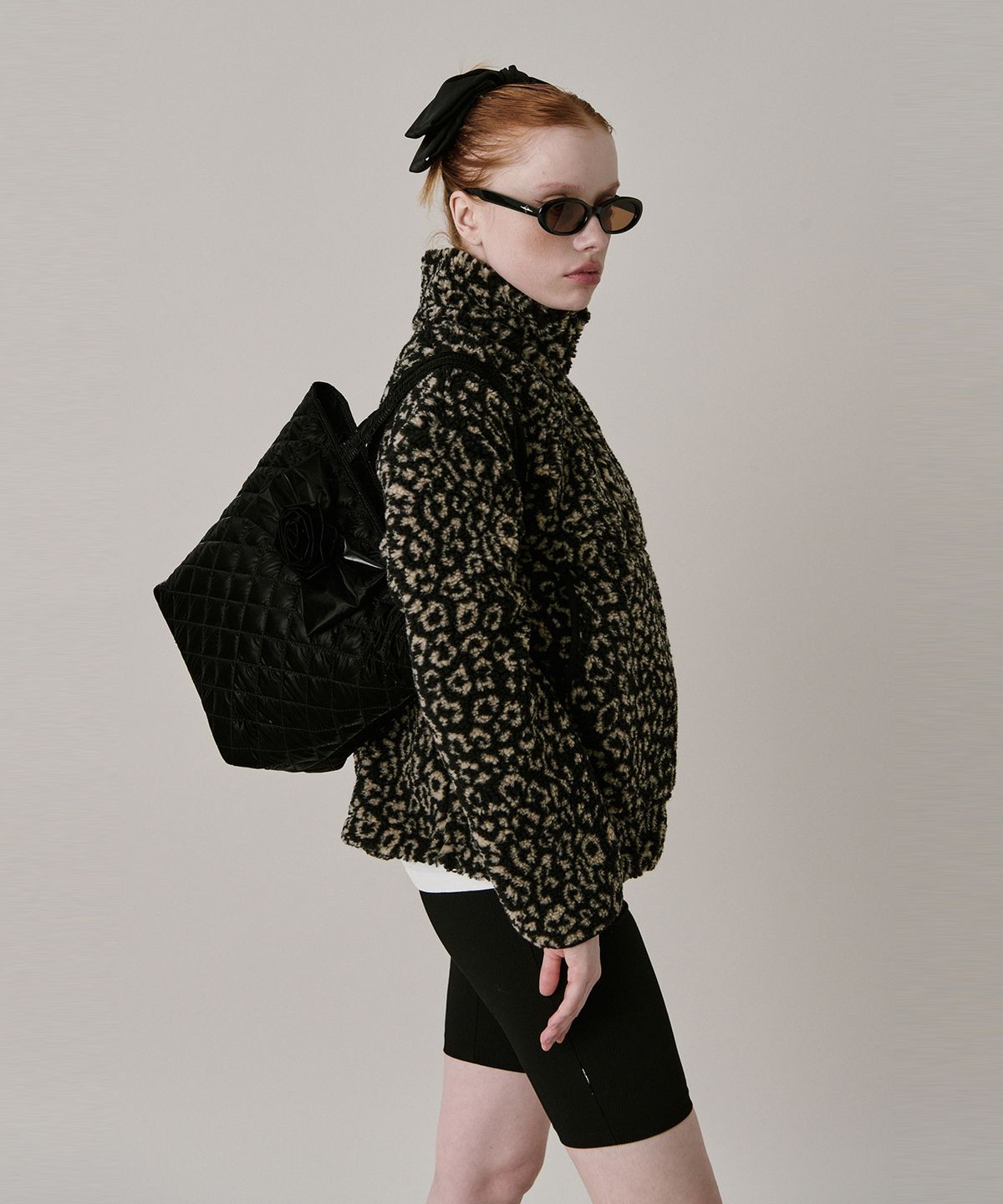 준준스페이스(JUNEJUNE SPACE) 24 Shearing Half Zip-up_Black (24 시어링 하프 집업_블랙)