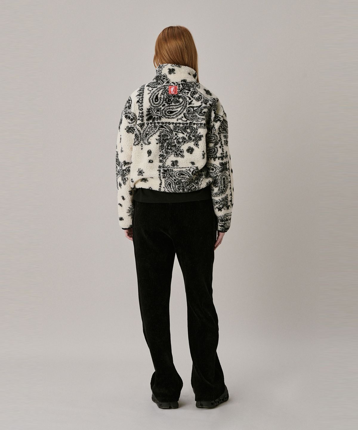 준준스페이스(JUNEJUNE SPACE) 24 Shearing Half Zip-up_Cream (24 시어링 하프 집업_크림)