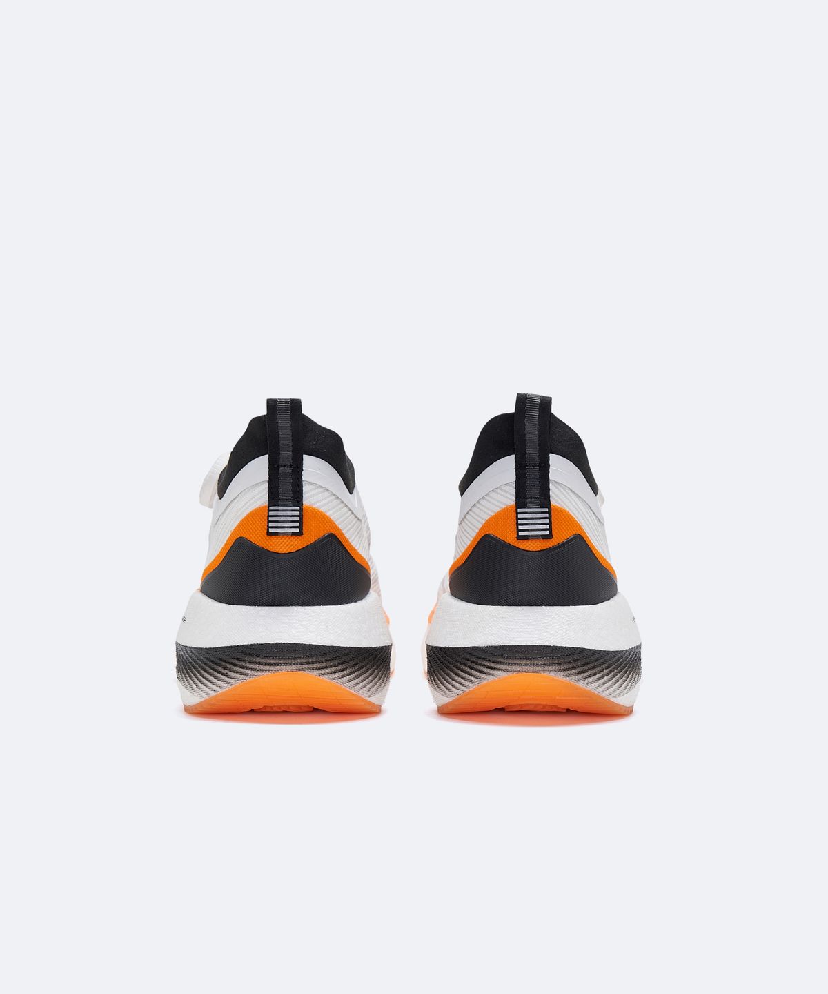 케이스위스(K-SWISS) 여성 터보2 X 맥라렌 런닝화 AKSFLW4505WH