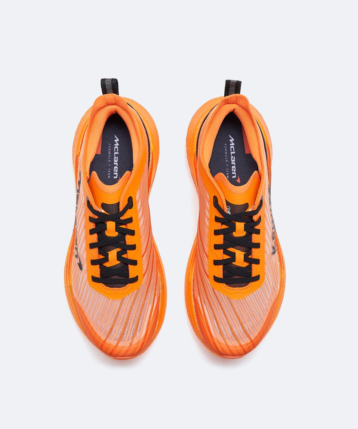 케이스위스(K-SWISS) 여성 터보2 X 맥라렌 런닝화 AKSFLW4505BK