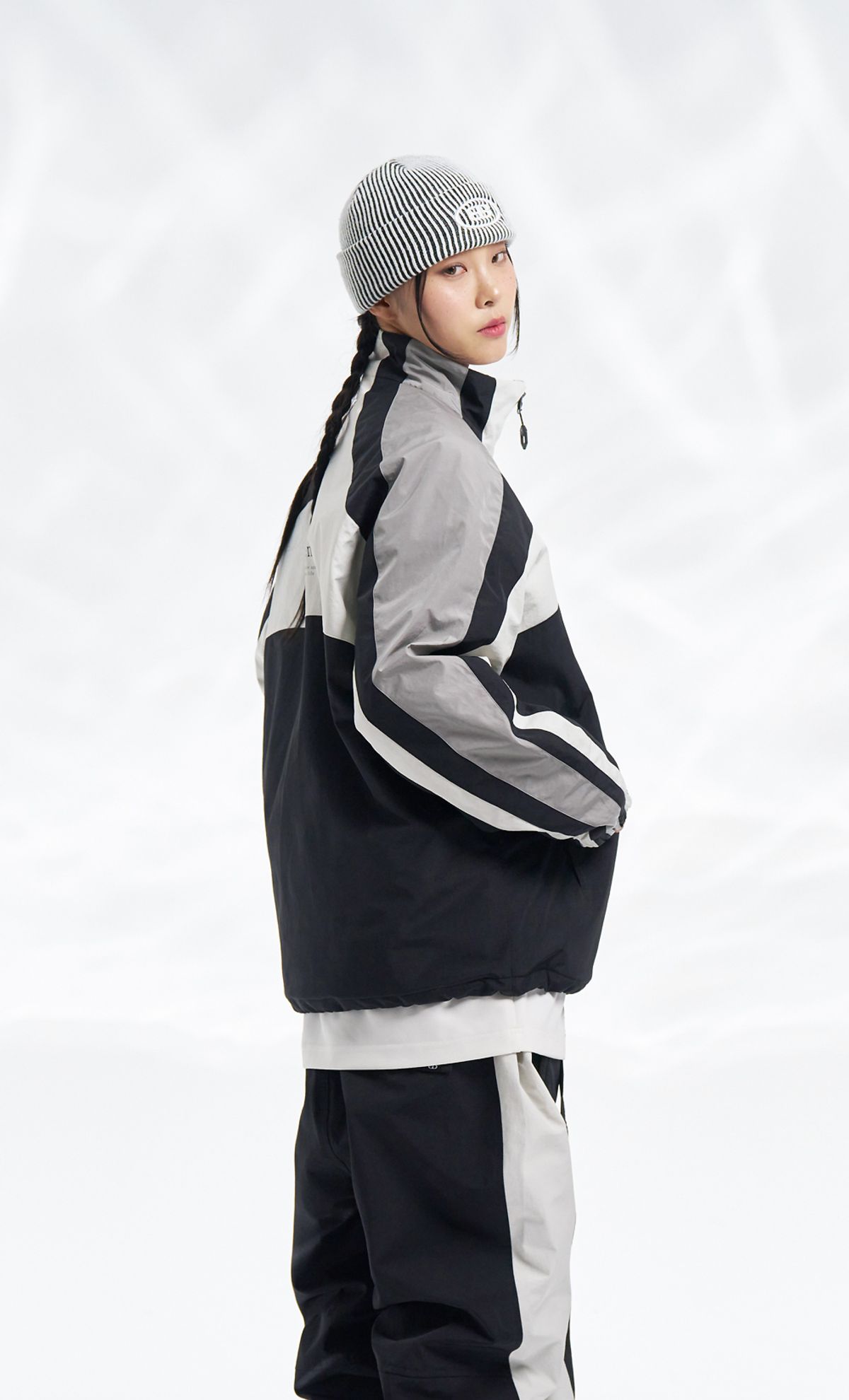 블렌트(BLENT) 2425 Wip Anorak - Jet