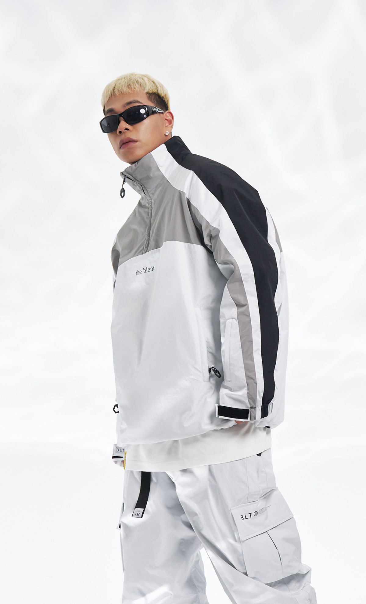 블렌트(BLENT) 2425 Wip Anorak - White
