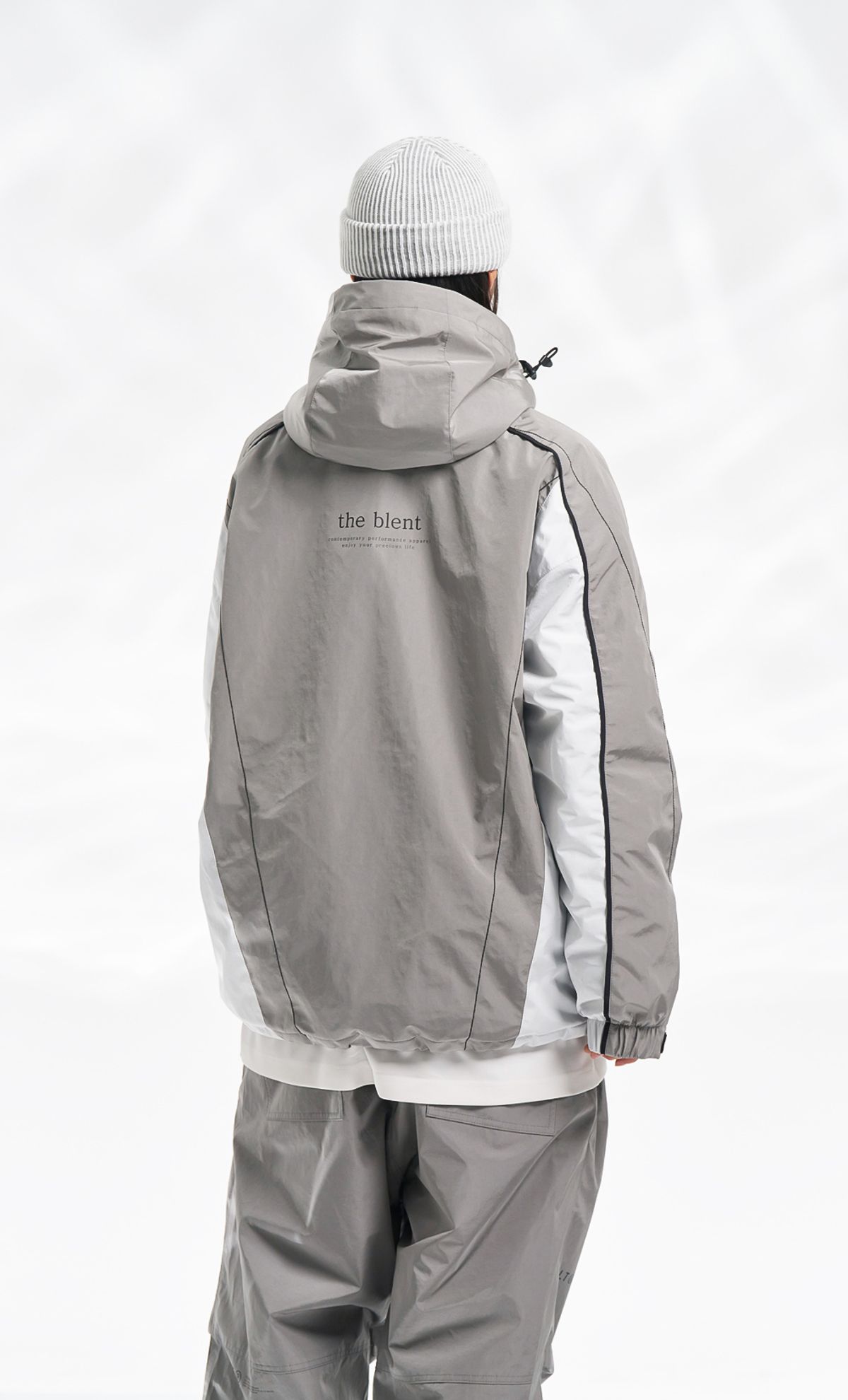 블렌트(BLENT) 2425 Vasti Jkt - Silver