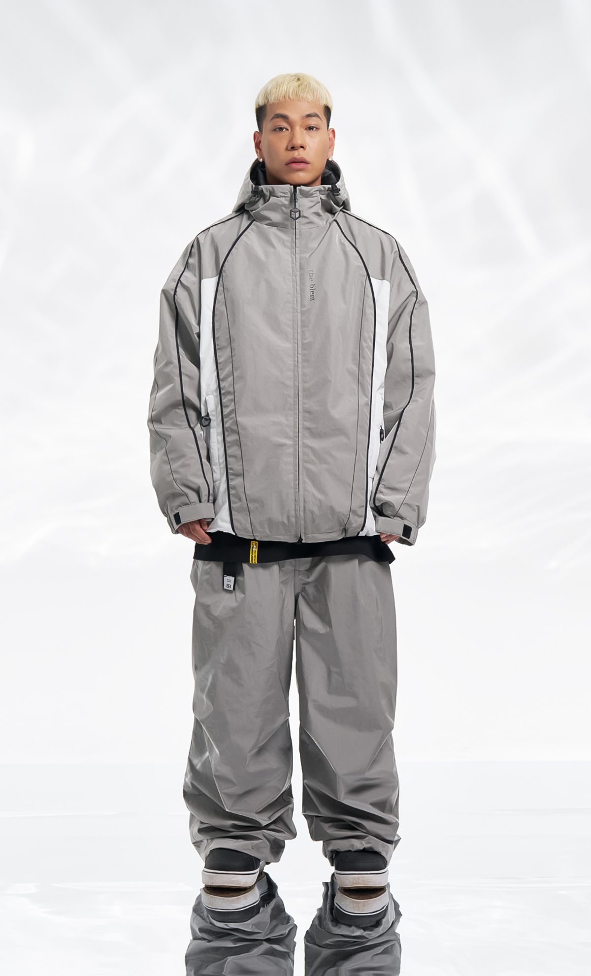 블렌트(BLENT) 2425 Vasti Jkt - Silver