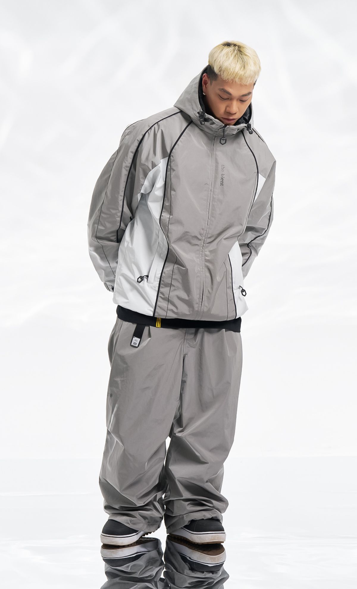 블렌트(BLENT) 2425 Vasti Jkt - Silver