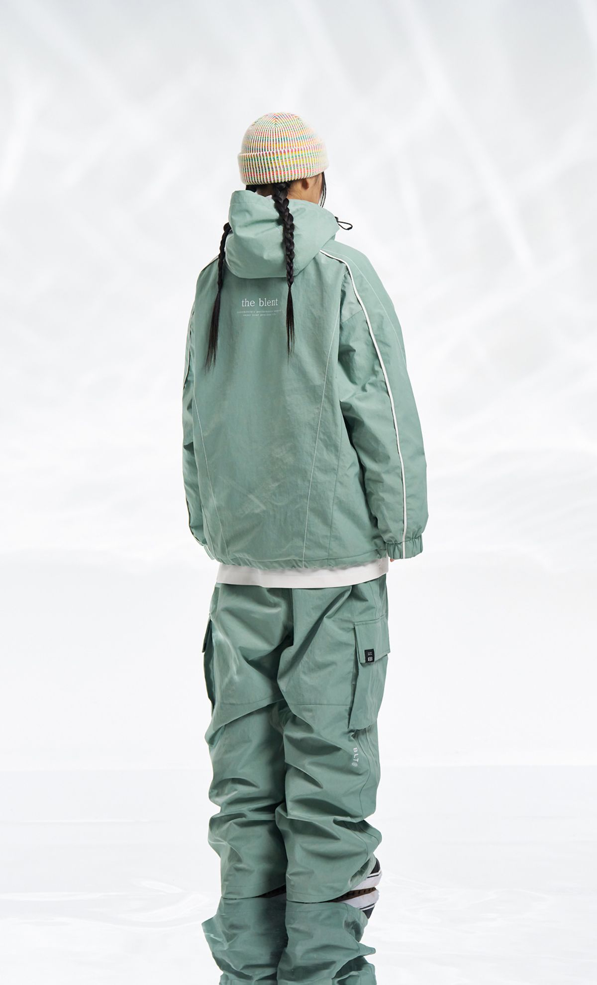 블렌트(BLENT) 2425 Vasti Jkt - Nile