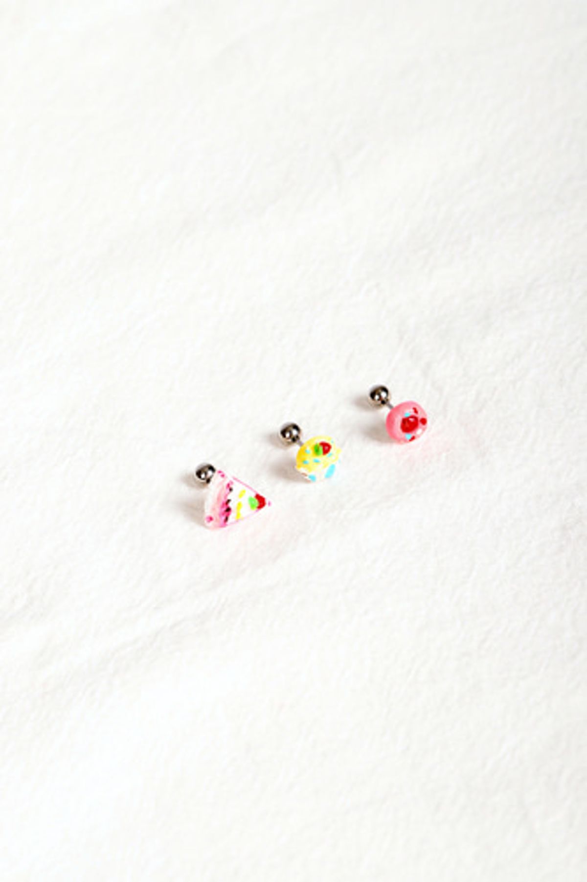 모드곤(MODGONE) 0.8mm 귀걸이 침 두께 얇은 케이크 피어싱 Cake piercing