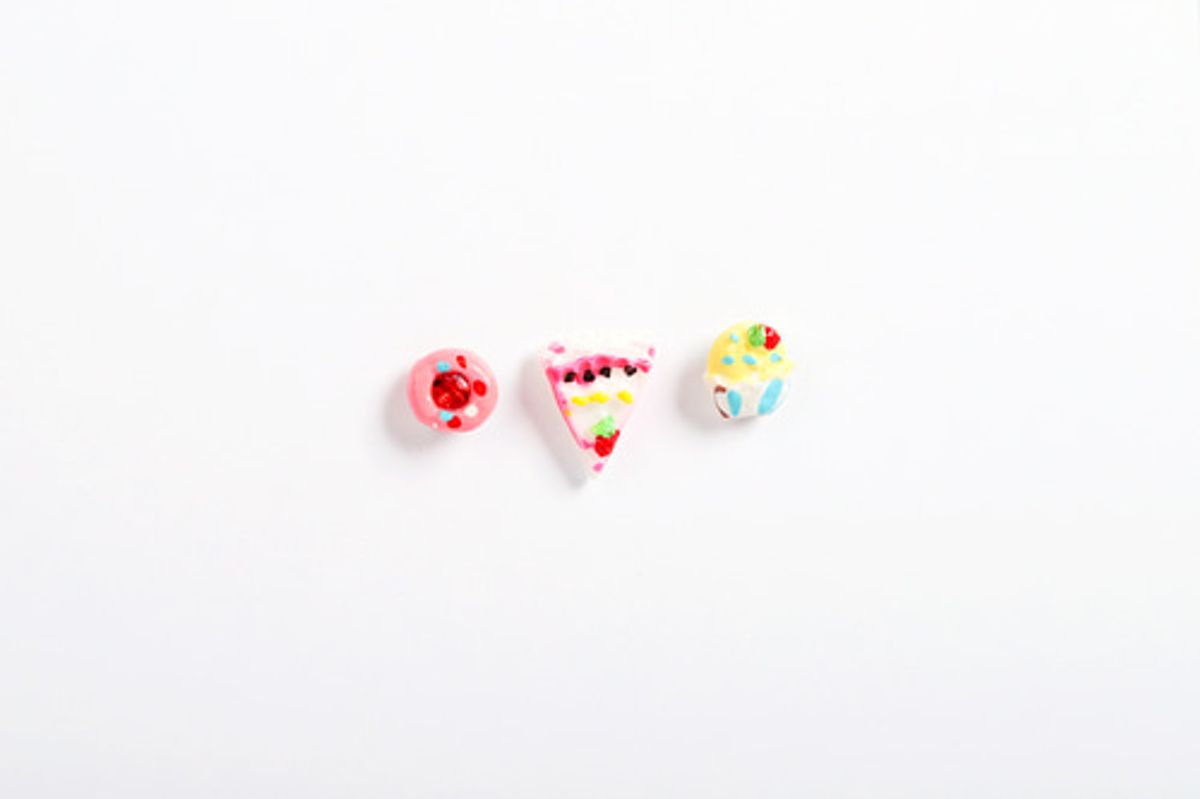 모드곤(MODGONE) 0.8mm 귀걸이 침 두께 얇은 케이크 피어싱 Cake piercing