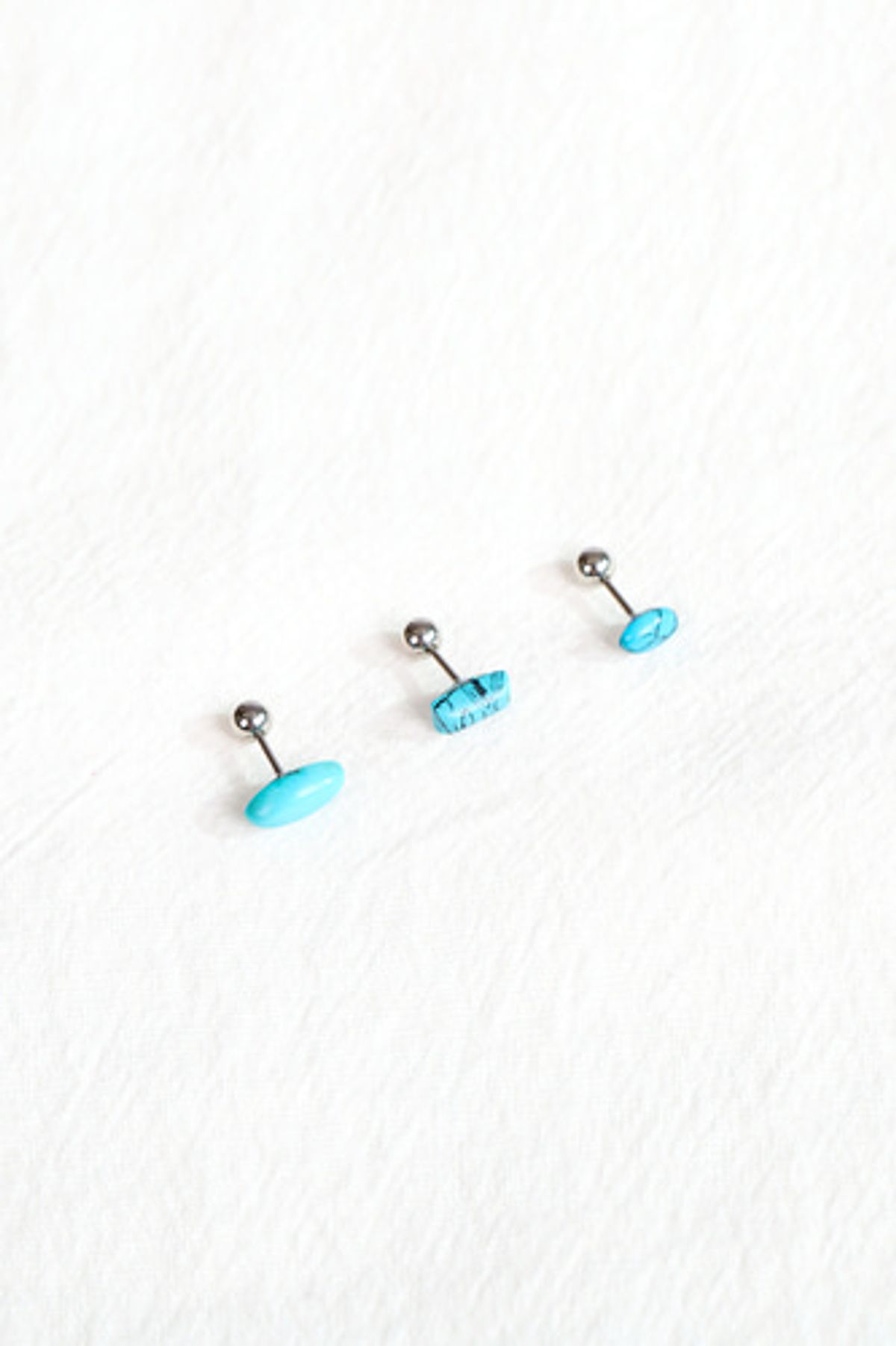 모드곤(MODGONE) 0.8mm 귀걸이 침 두께 얇은 터키석 피어싱 Turkey stone piercing