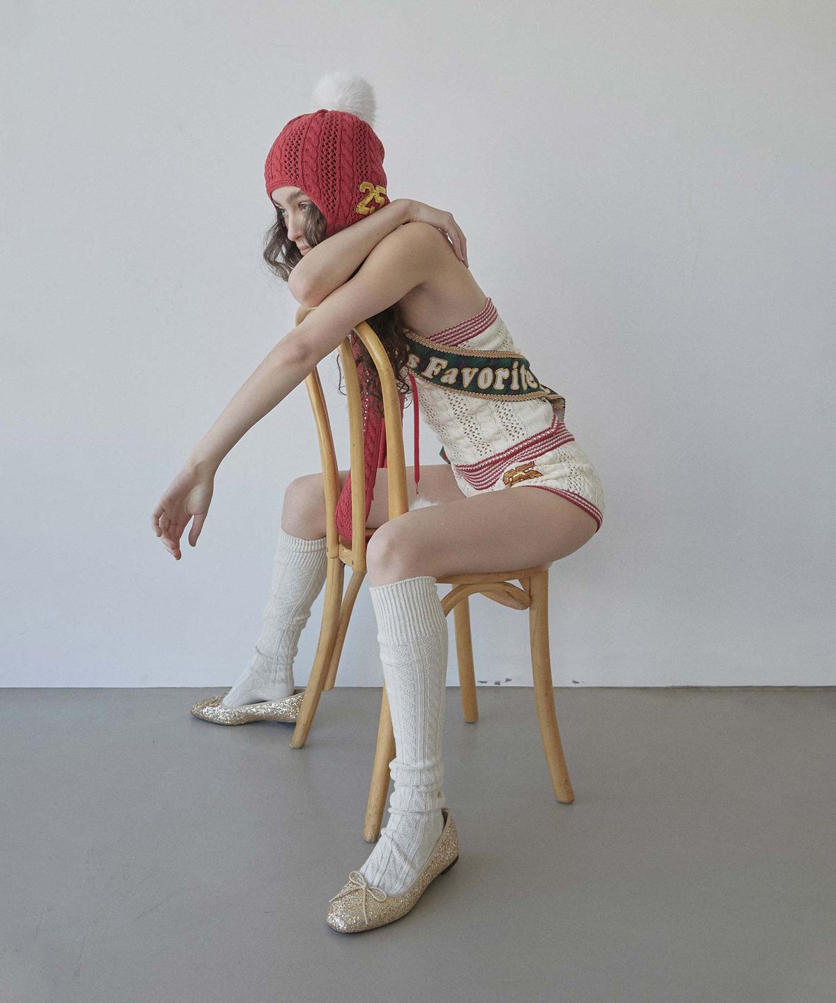 스컬프터(SCULPTOR) Naughty Girl Santa Beanie Red