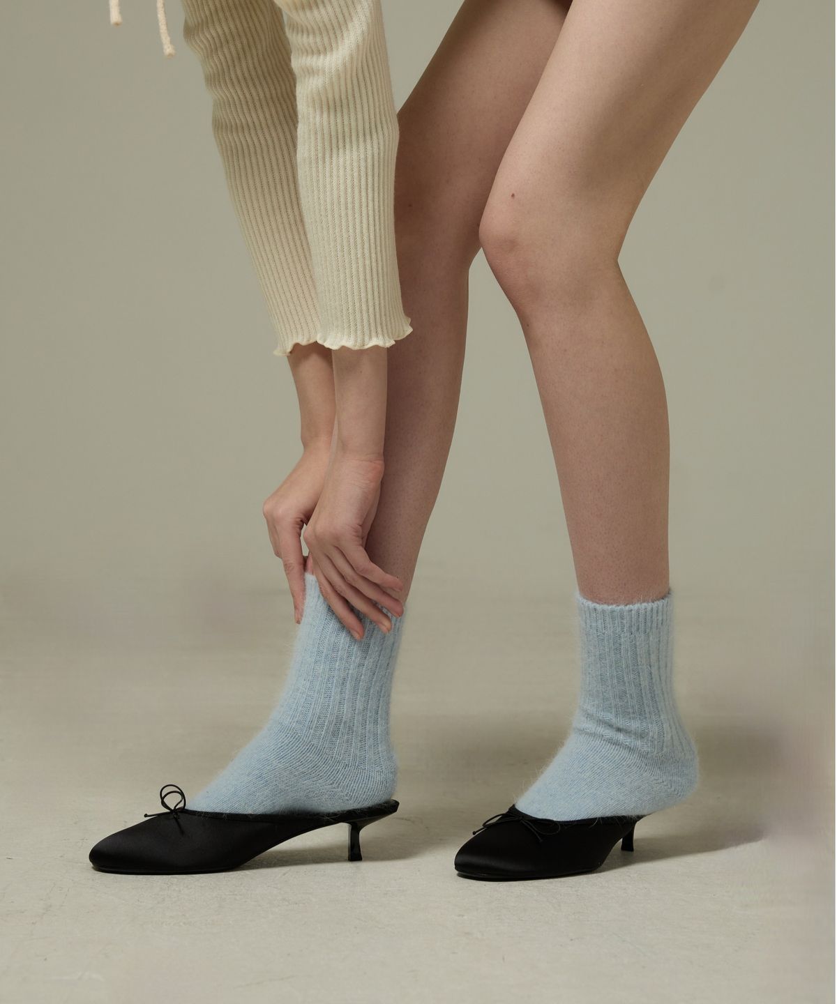 릴리코리(LILYKORI) Roomy Angora Socks