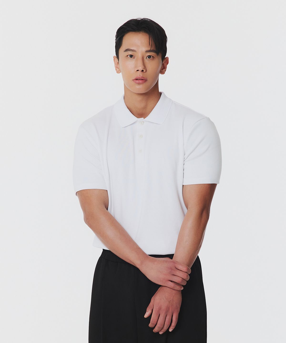 무신사 스탠다드 스포츠(MUSINSA STANDARD SPORTS) 피케 머슬핏 폴로 숏슬리브 (2color)