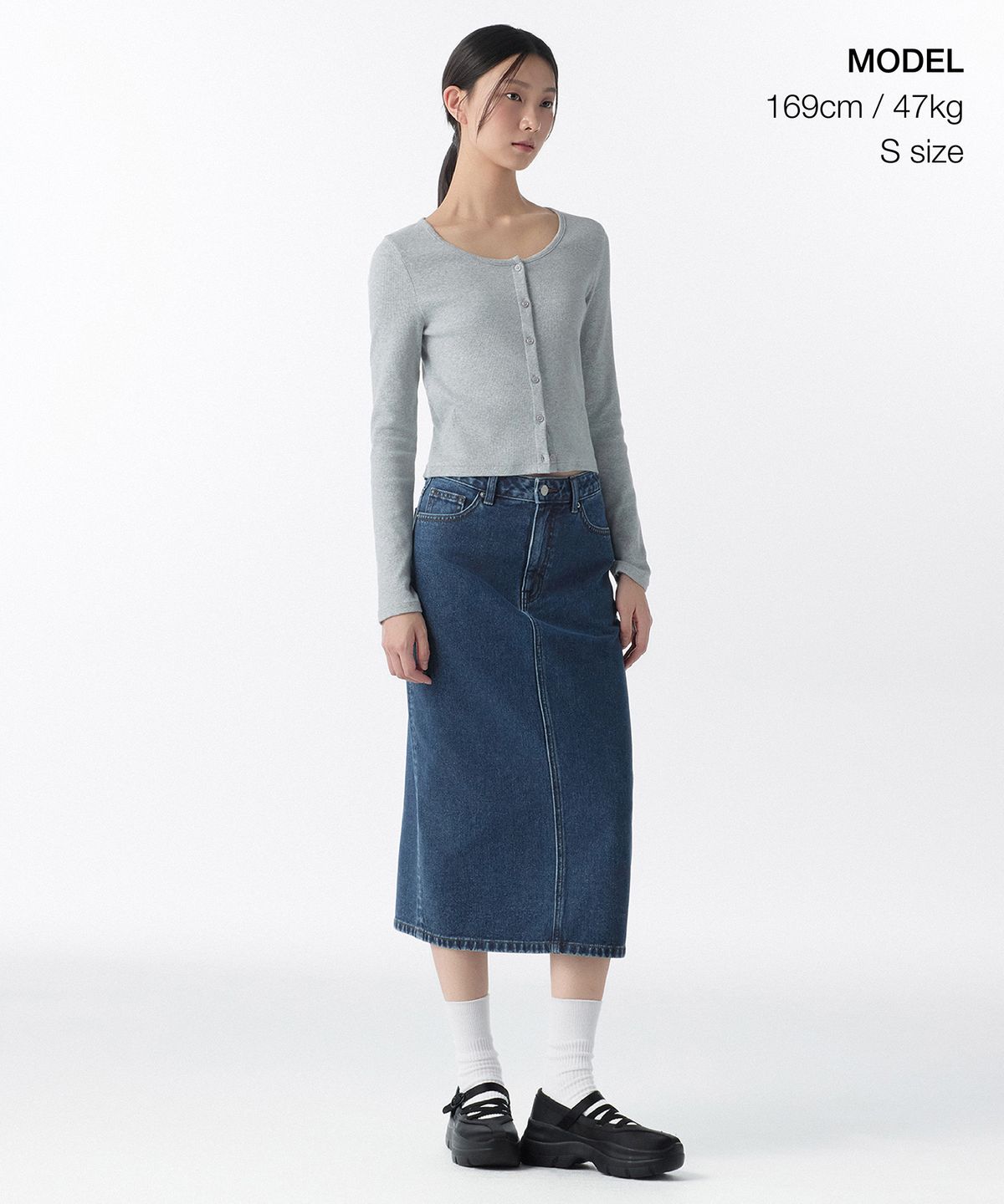 무신사 스탠다드 우먼(MUSINSA STANDARD WOMAN) 우먼즈 데님 미디 스커트 [미디엄 인디고]