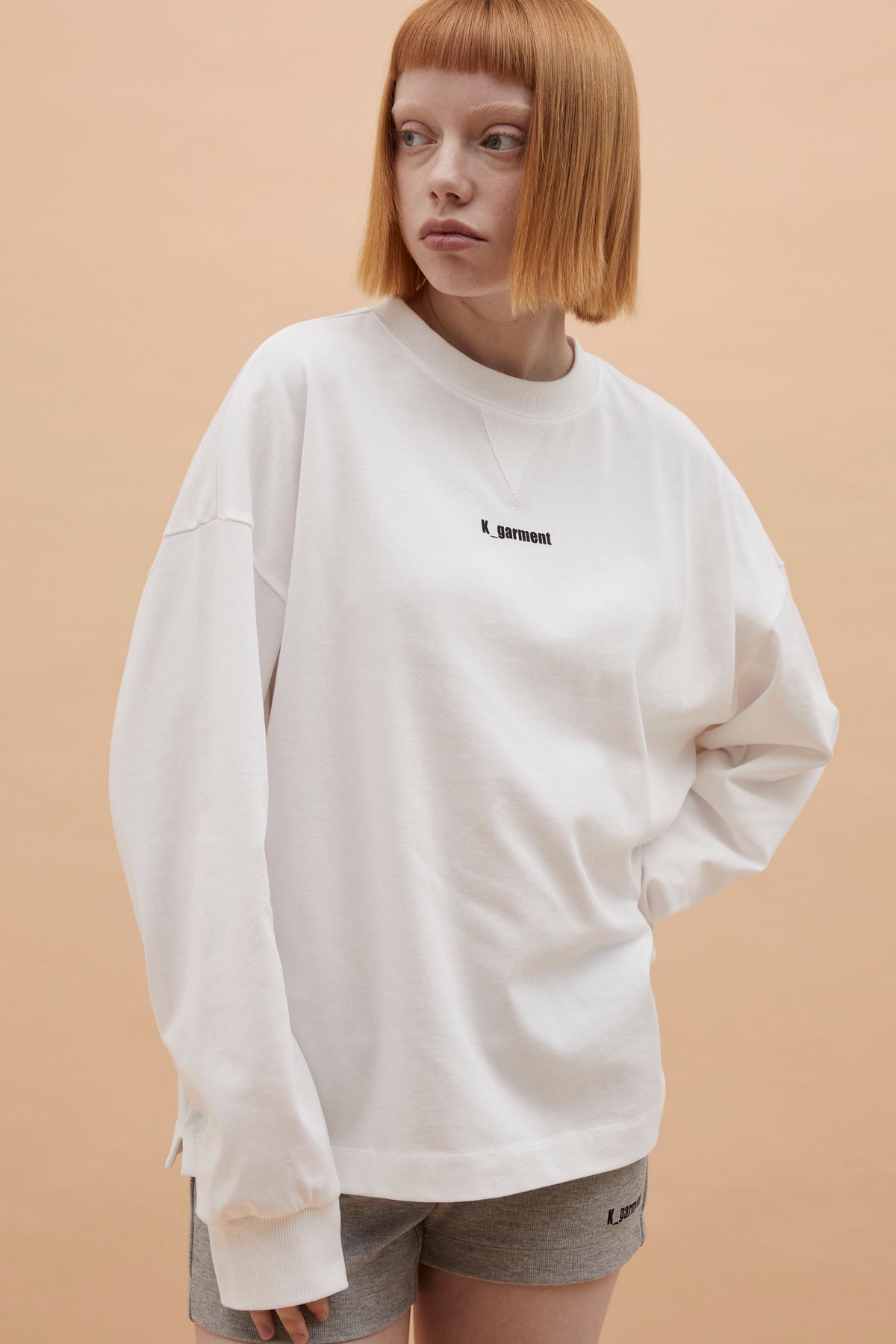 카먼트(K-GARMENT) U 드랍 숄더 루즈티 WHITE