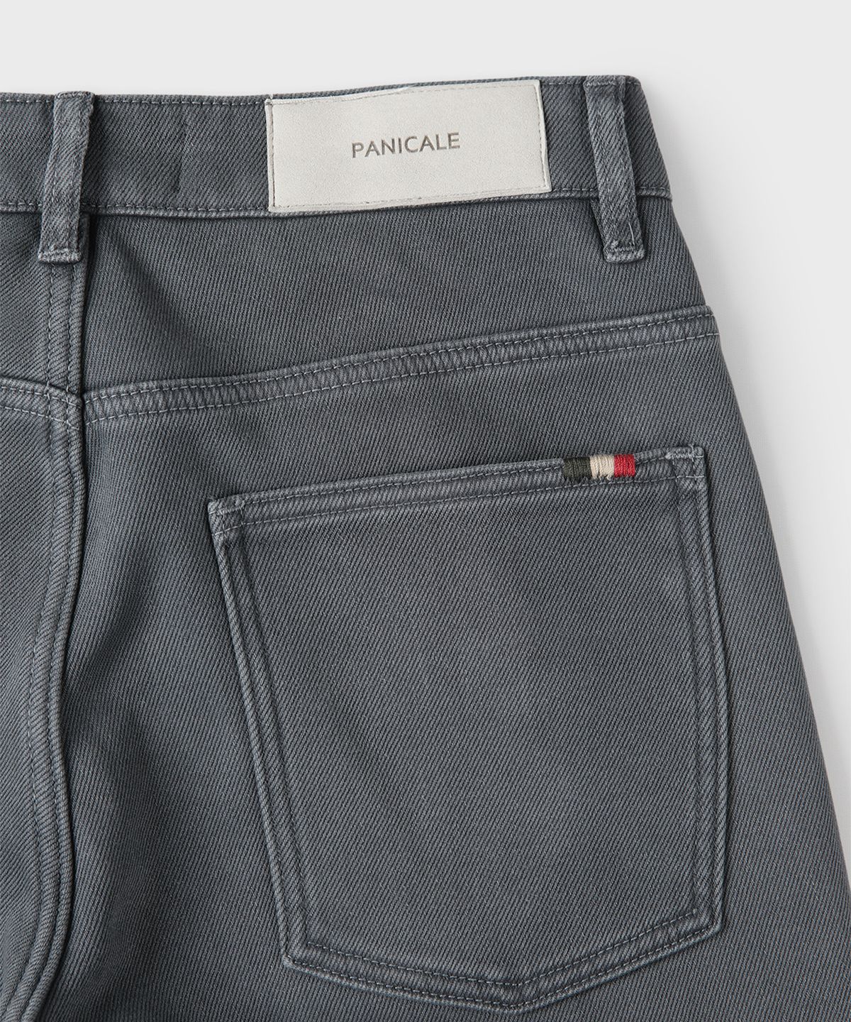 빠니깔레(PANICALE) 차콜 자수 포인트 기모 데님 팬츠
