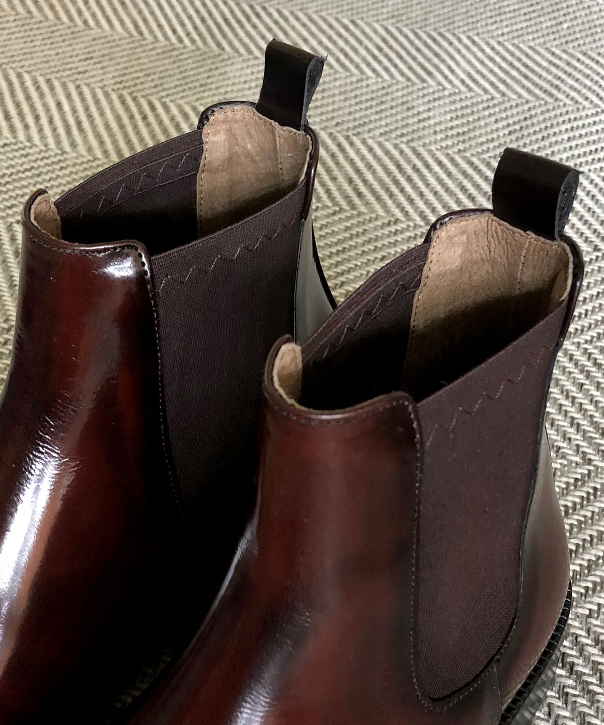 조앤슈(JOENSHOE) 릴 스퀘어토 첼시부츠.리얼 브라운