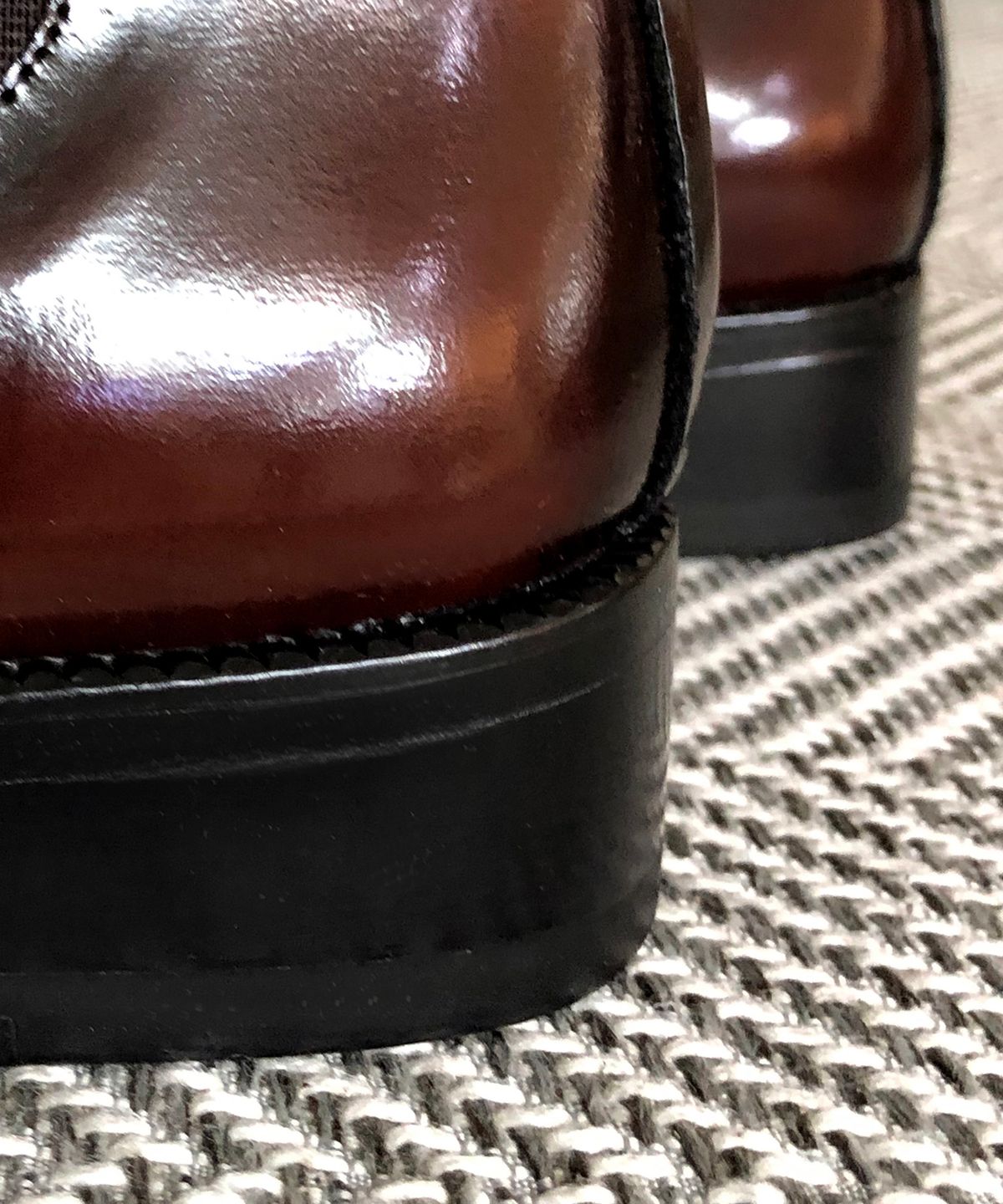 조앤슈(JOENSHOE) 릴 스퀘어토 첼시부츠.리얼 브라운