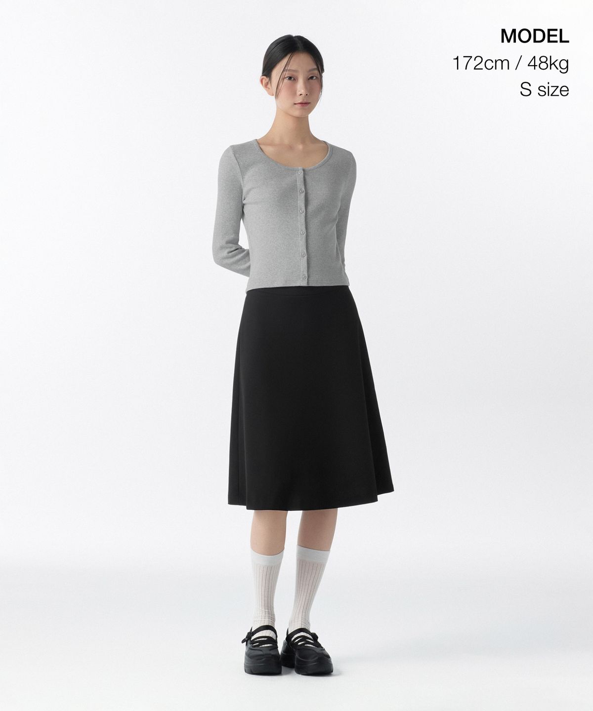 무신사 스탠다드 우먼(MUSINSA STANDARD WOMAN) 우먼즈 플레어 미디 스커트 [블랙]