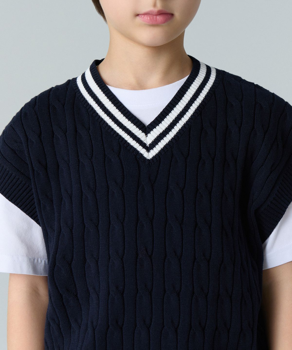 무신사 스탠다드 키즈(MUSINSA STANDARD KIDS) 프레피 케이블 니트 베스트 [네이비]