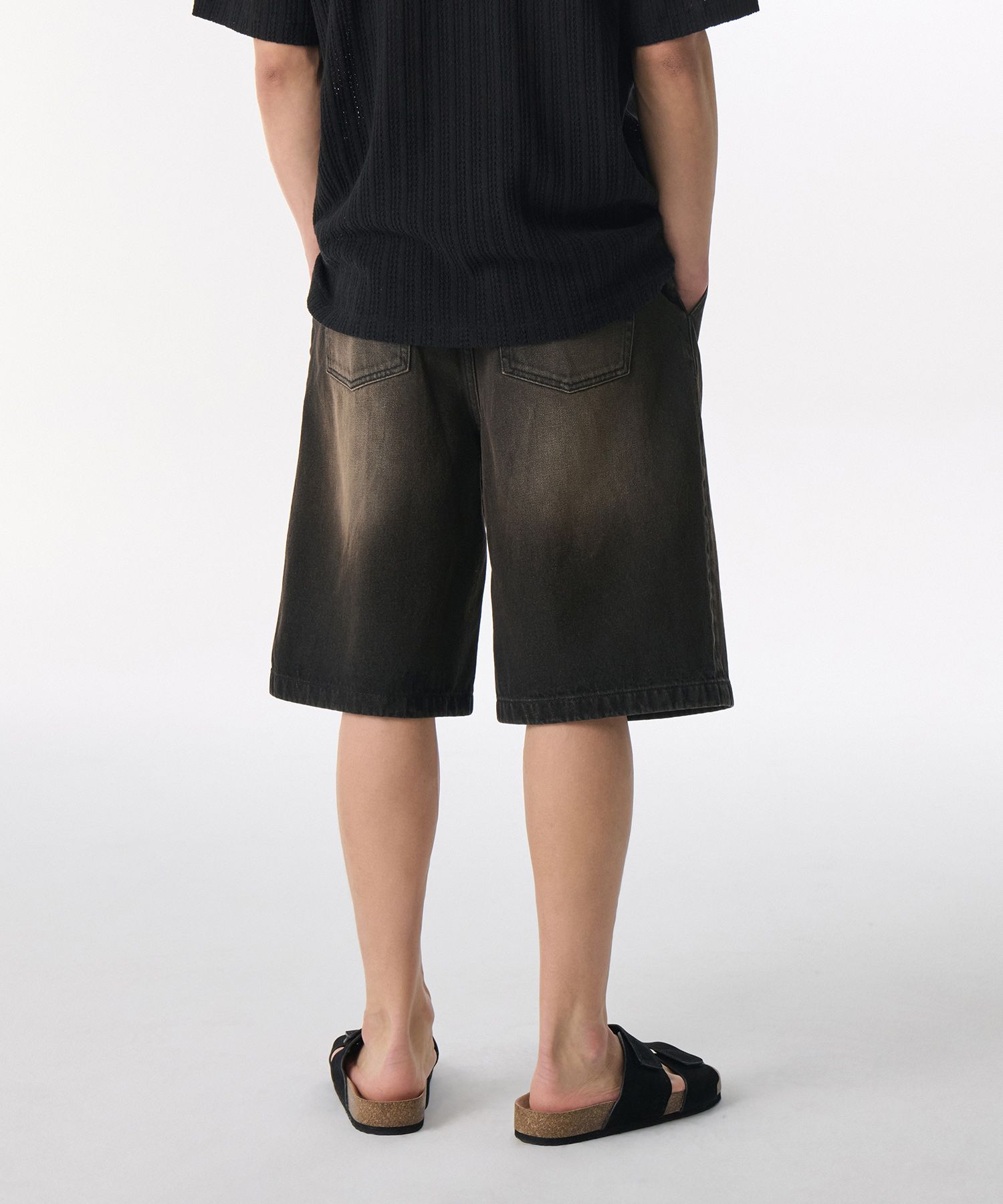 ★MUSINSA STANDARD★ One Tuck Cargo Bermuda Pants Black MMEP MUSINSA | MUSINSA STANDARD Big Brush One Tuck Bermuda Denim