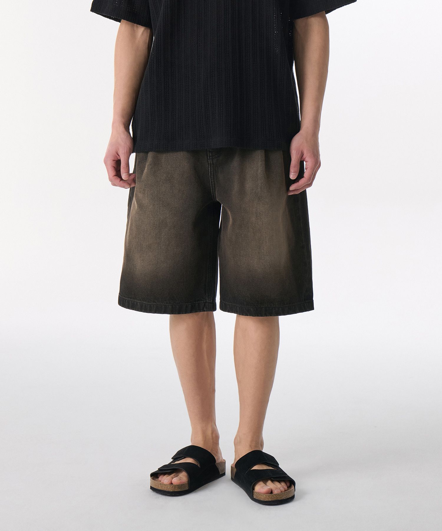 MUSINSA | MUSINSA STANDARD Big Brush One Tuck Bermuda Denim