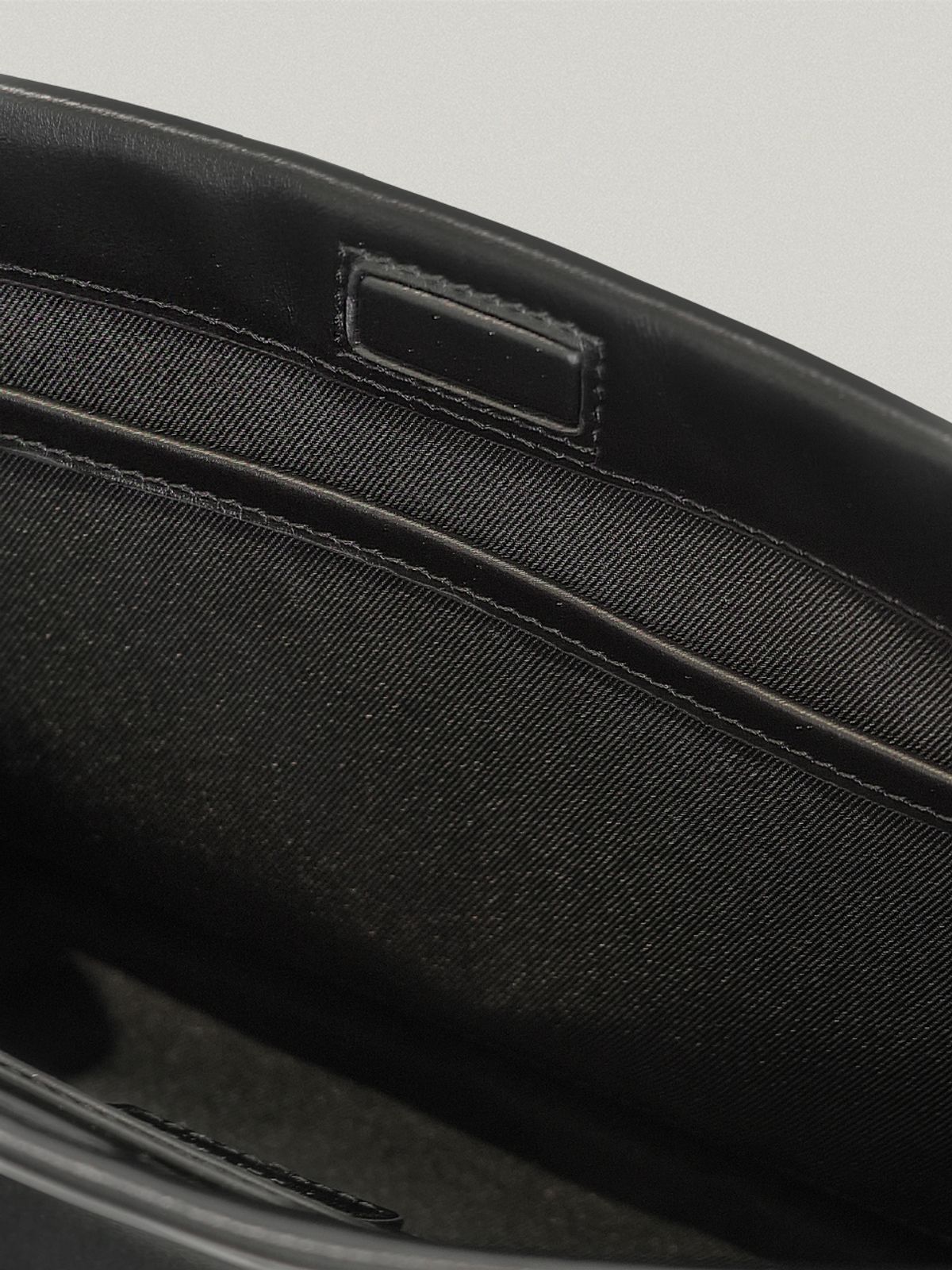 폴뉴아(FOLNUA) TORTE BAG (BLACK)