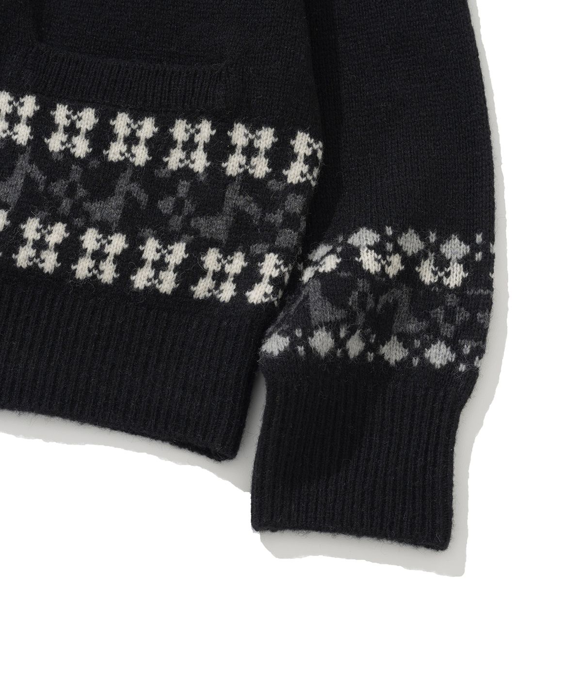 니티드(KNITTED) 노르딕 멜로디 후디 가디건 BLACK