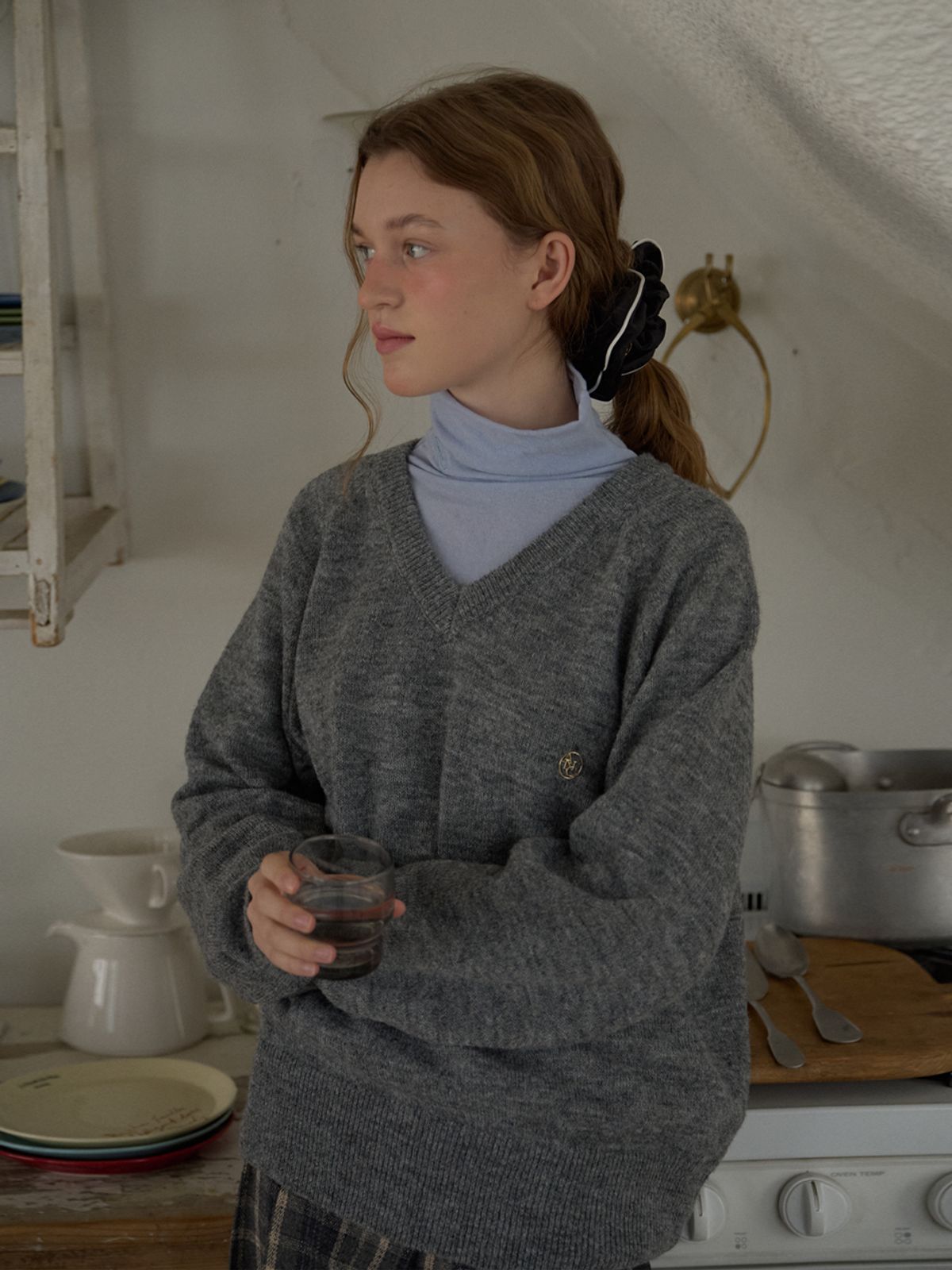아노에틱(ANOETIC) SOFT V-NECK PULLOVER_3COLOR
