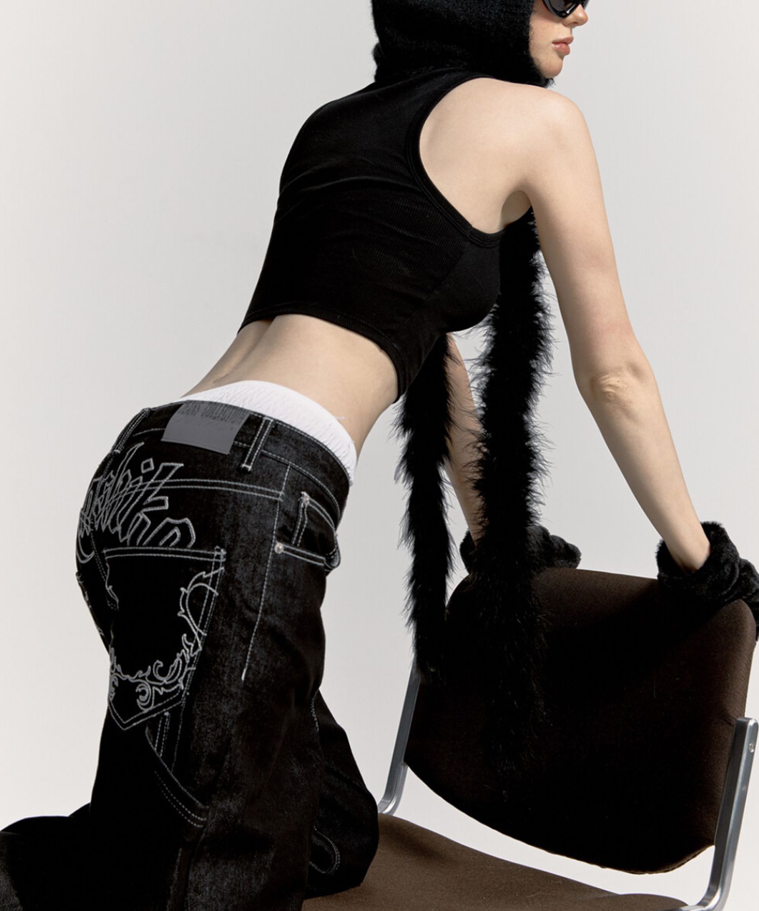 MUSINSA | KASHIKO Embroied Nonfade Denim Pants Black