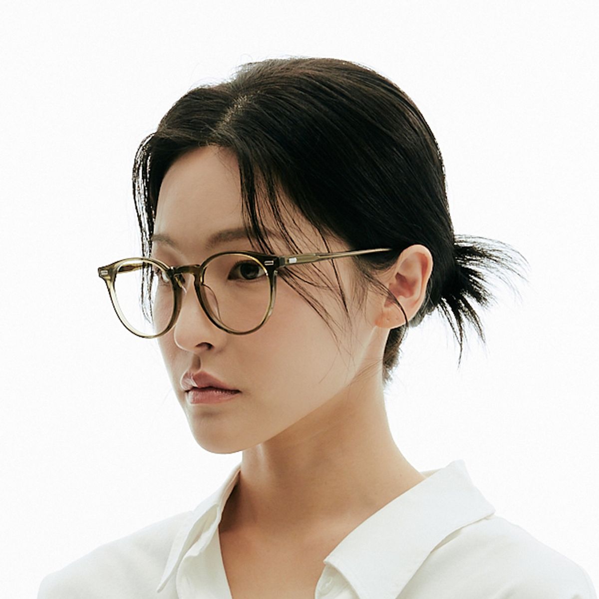 알로아이웨어(ALO EYEWEAR) [illusionist] 오버사이즈 보스턴 프레임 라운드 뿔테 투명 카키 안경테 IL7411 1313G 블루라이트 렌즈 선택
