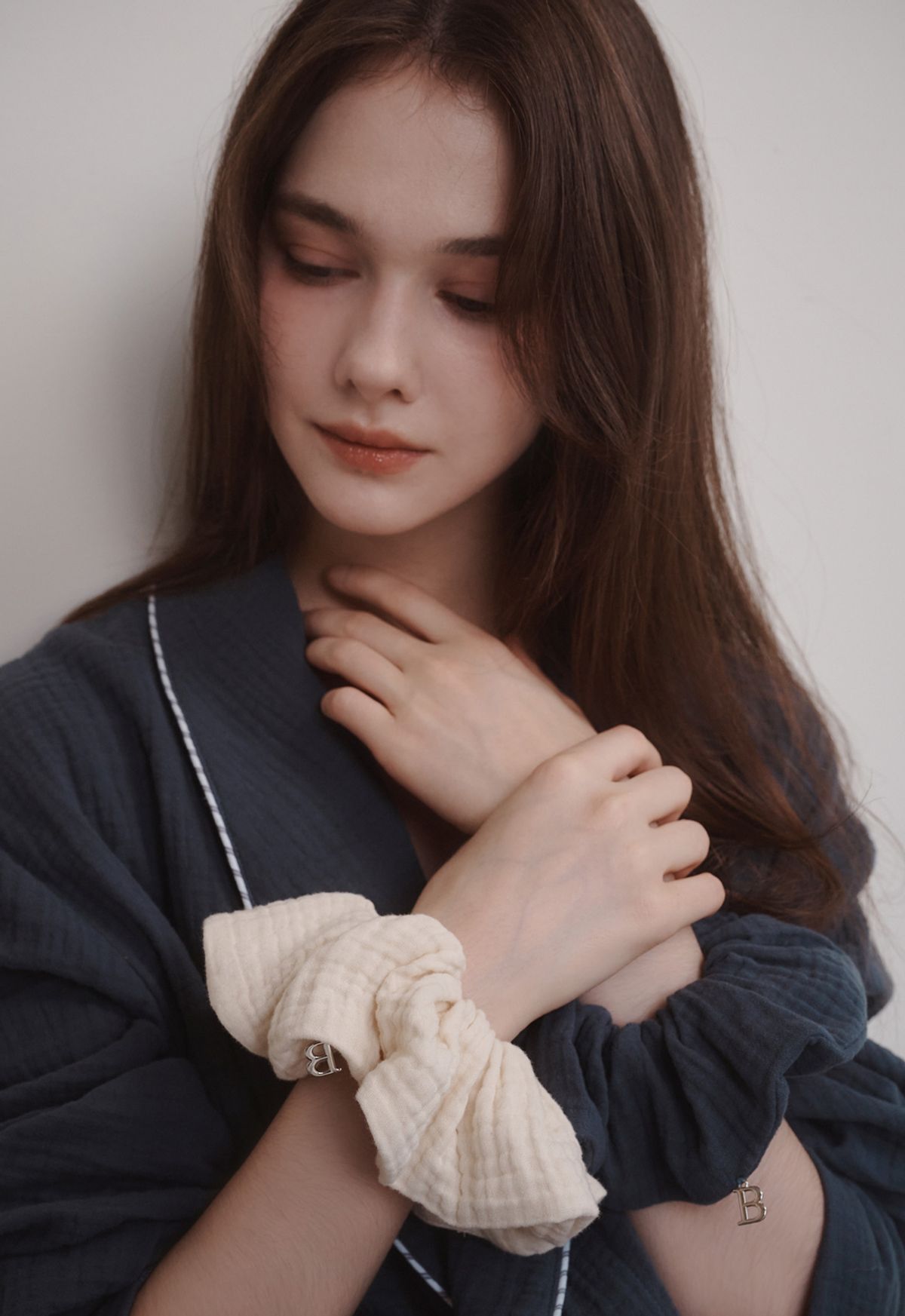 보일하우스(BOIL HOUSE) Soft Cotton Pendant Scrunchie