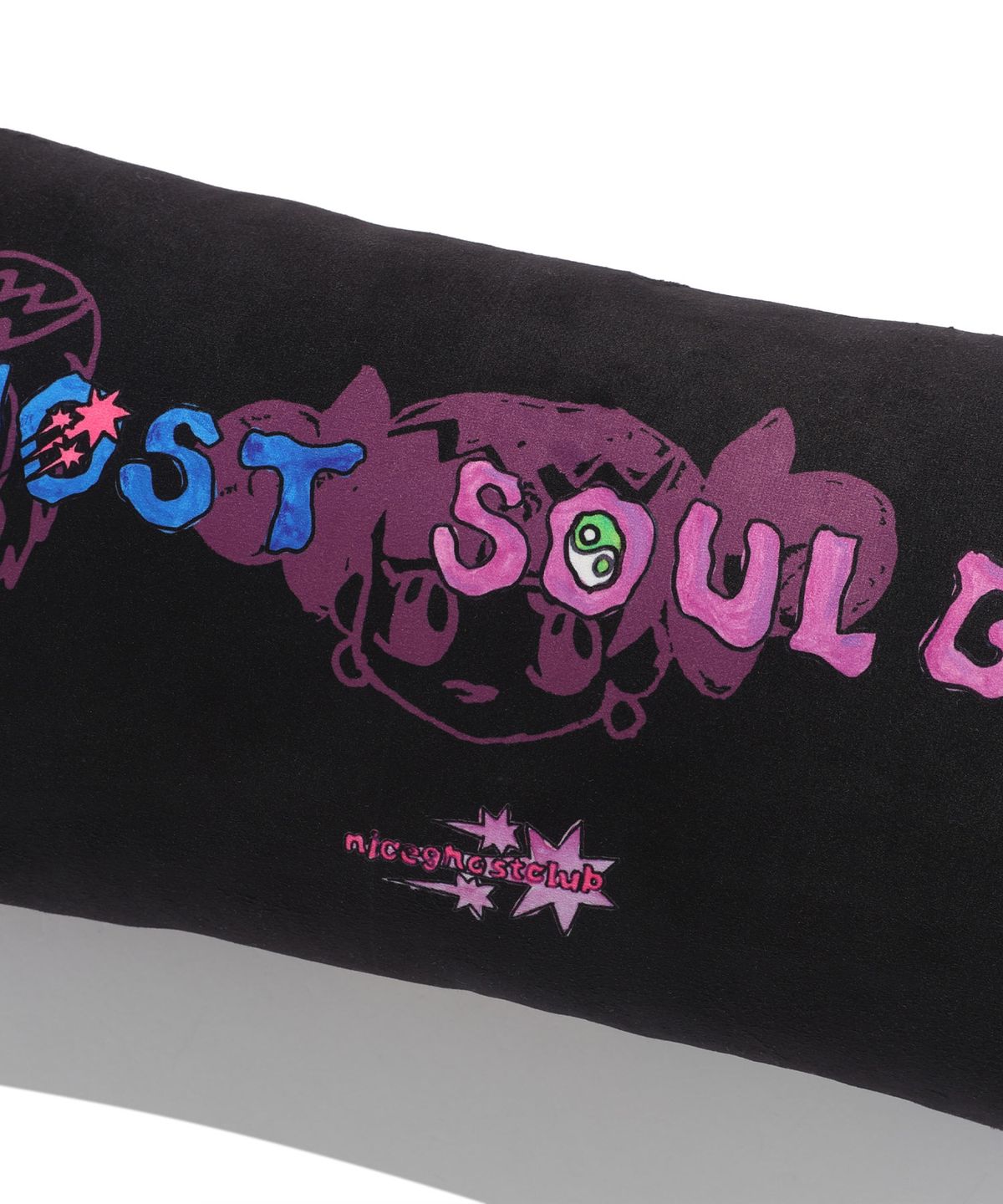 나이스고스트클럽(NICEGHOSTCLUB) [X SOULPUSSSY CAT]GHOSTSOULGIRL LONG CUSHION_BLACK(NG2EFUAB93D)