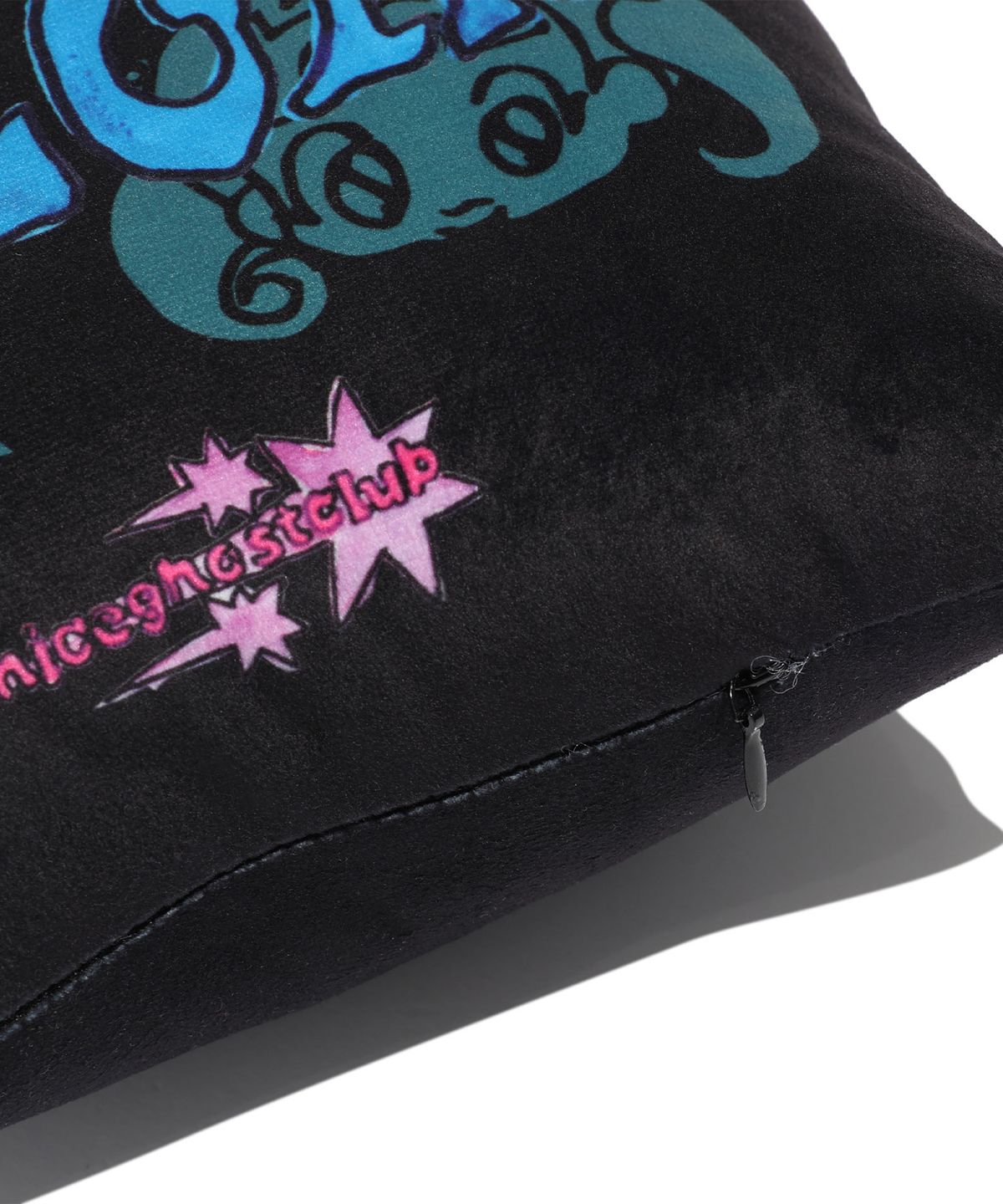 나이스고스트클럽(NICEGHOSTCLUB) [X SOULPUSSSY CAT]GHOSTSOULGIRL LONG CUSHION_BLACK(NG2EFUAB93D)