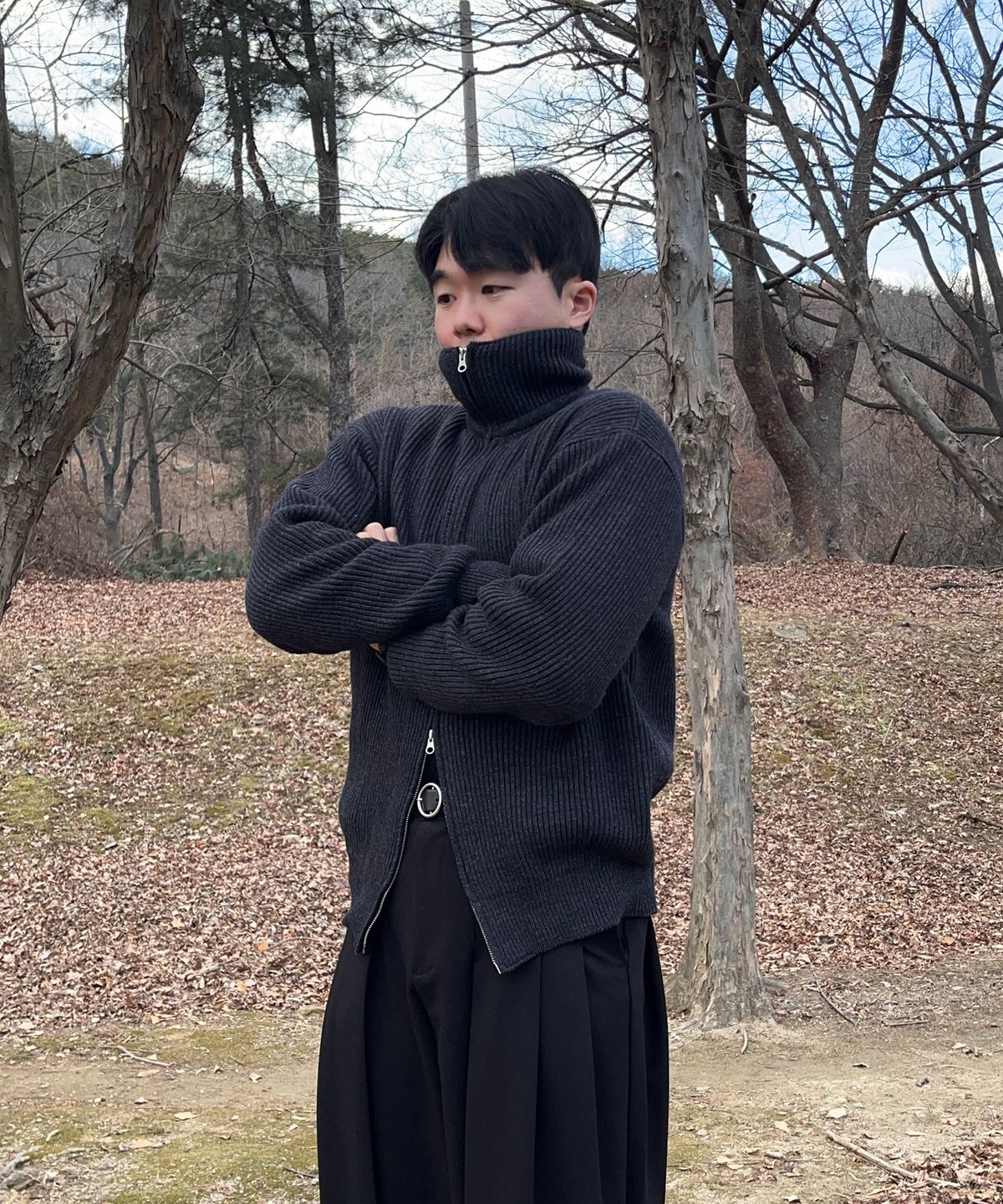 커즈넬로(CUZNELLO) 퓨어 울 집업_차콜