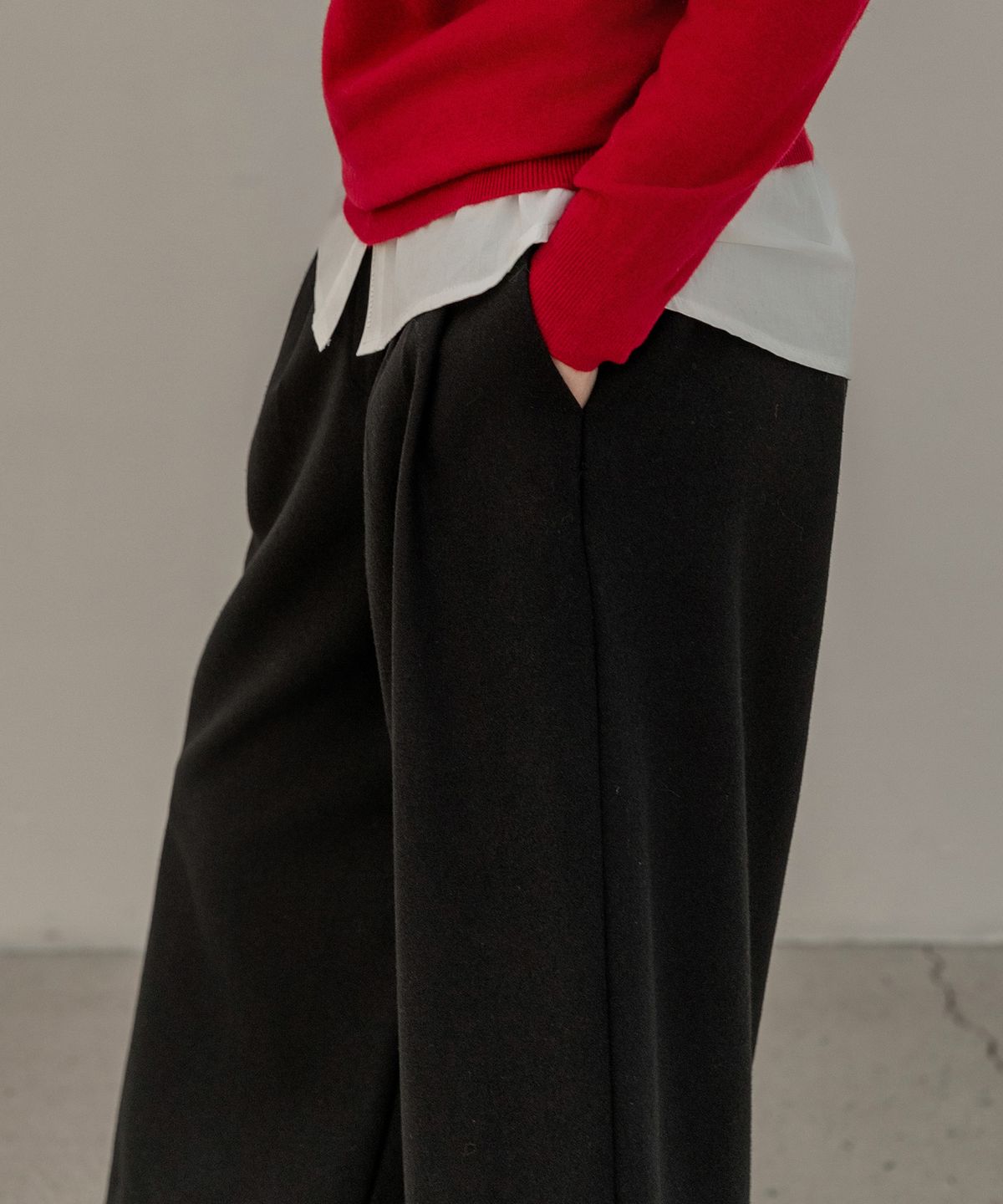 논앤논(NON AND NON) CLASSIC WIDE BURMUDA PANTS_NWPT4170 (BLACK)