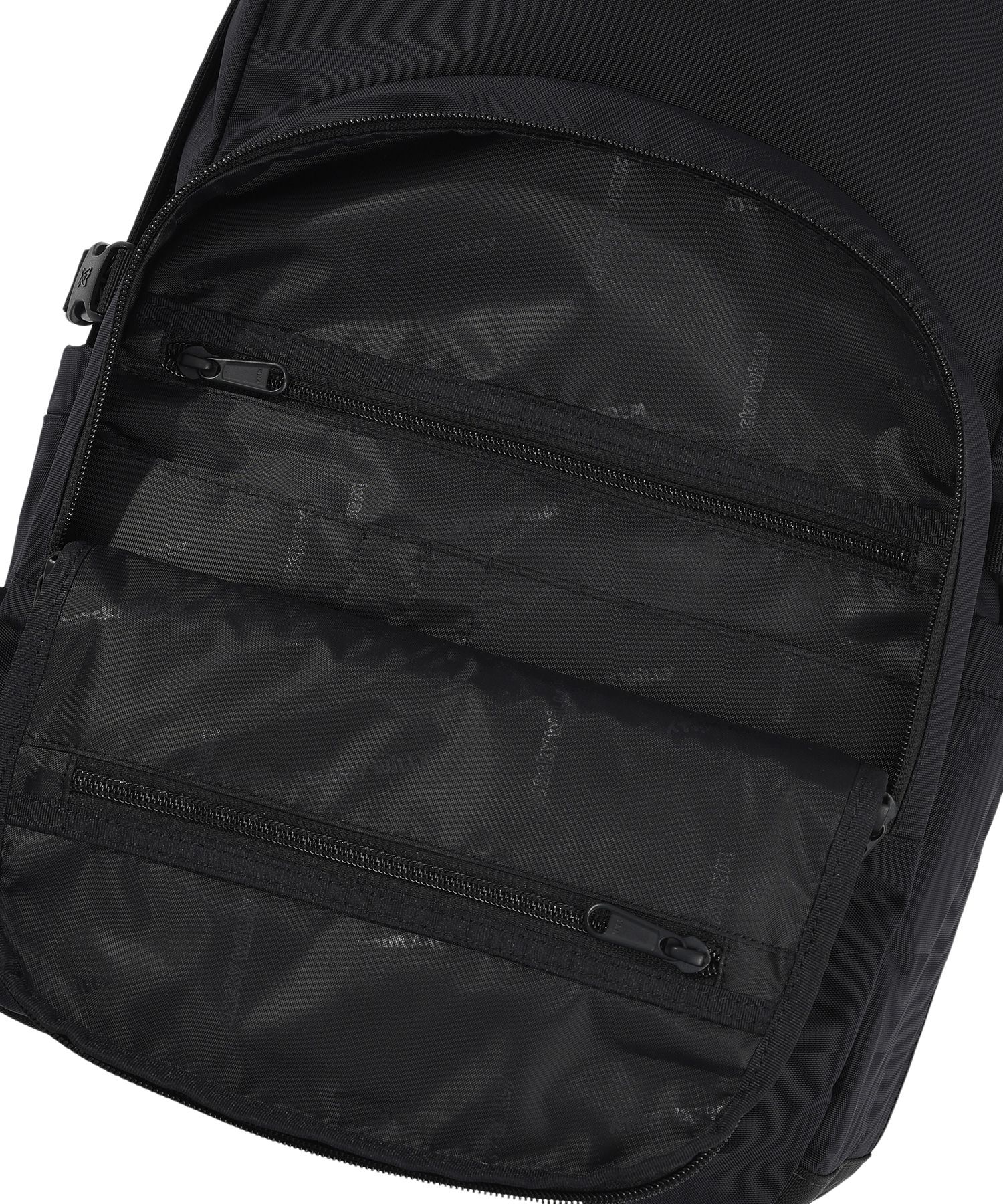 MUSINSA | WACKY WILLY Flight 25L Backpack Black