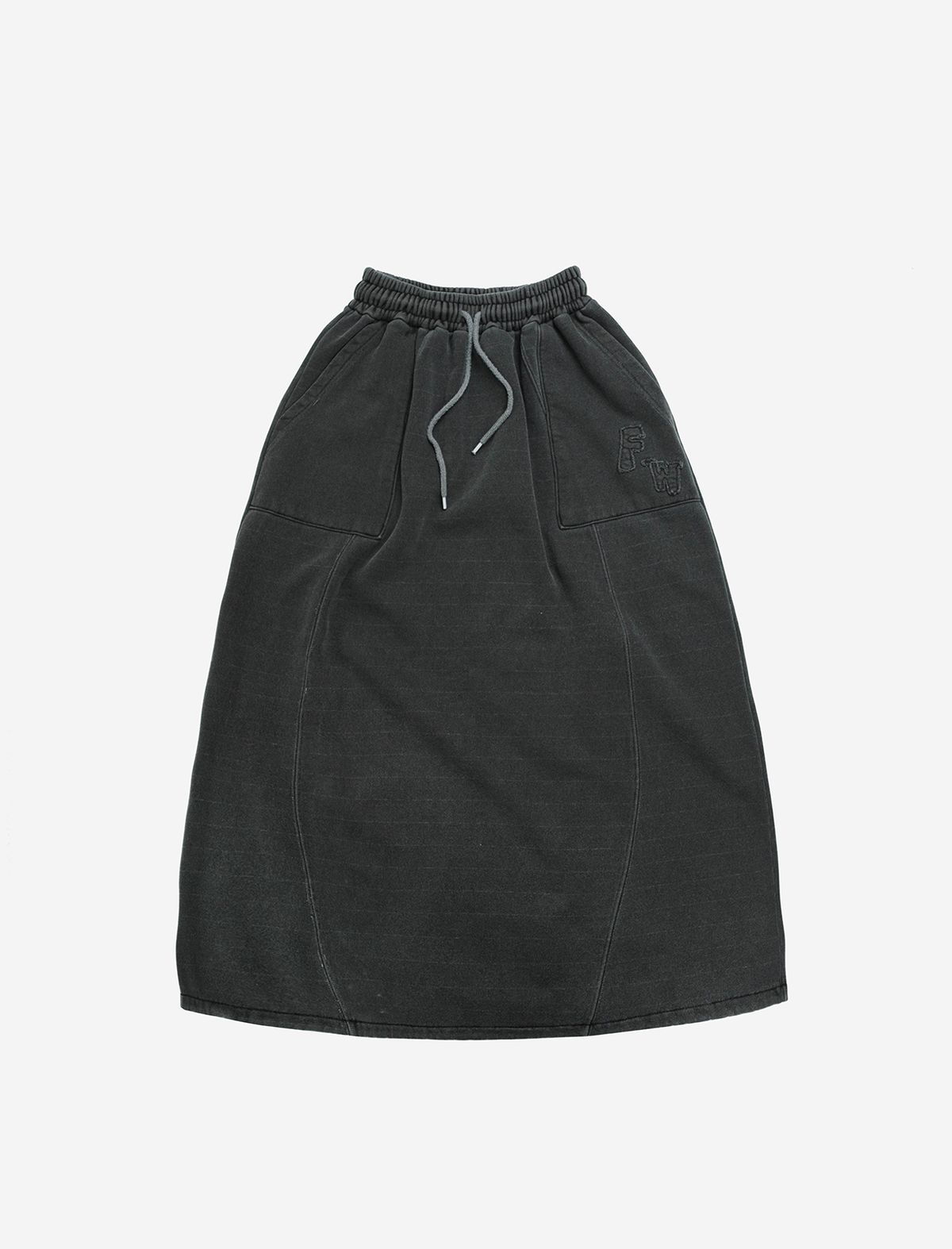 플랫웨이브 인 서울(FLATWAVE IN SEOUL) Hava Patchwork Pigment Sweatskirt Charcoal